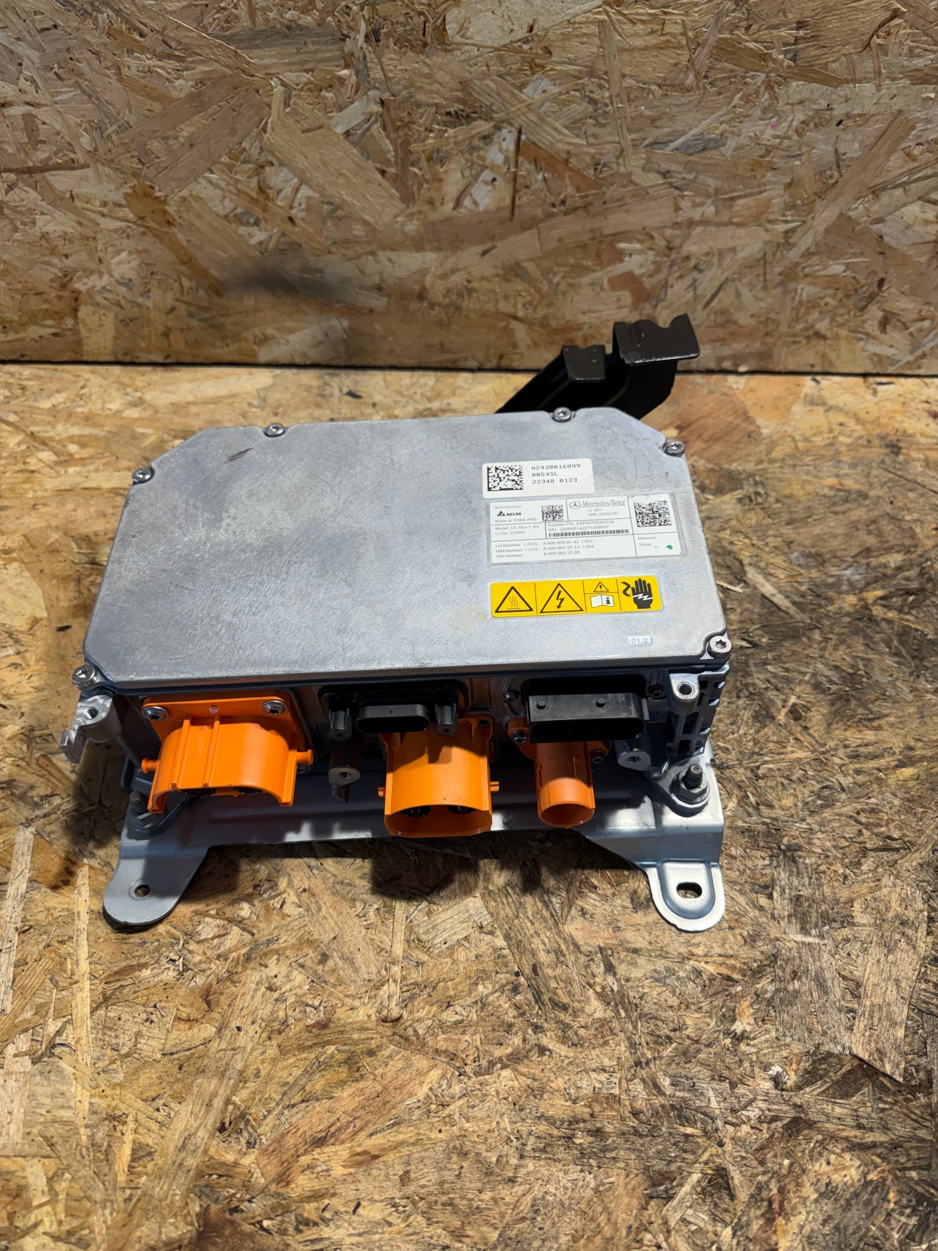 Spannungswandler A0009009639 Mercedes EQB X243 EQA H243 image 4