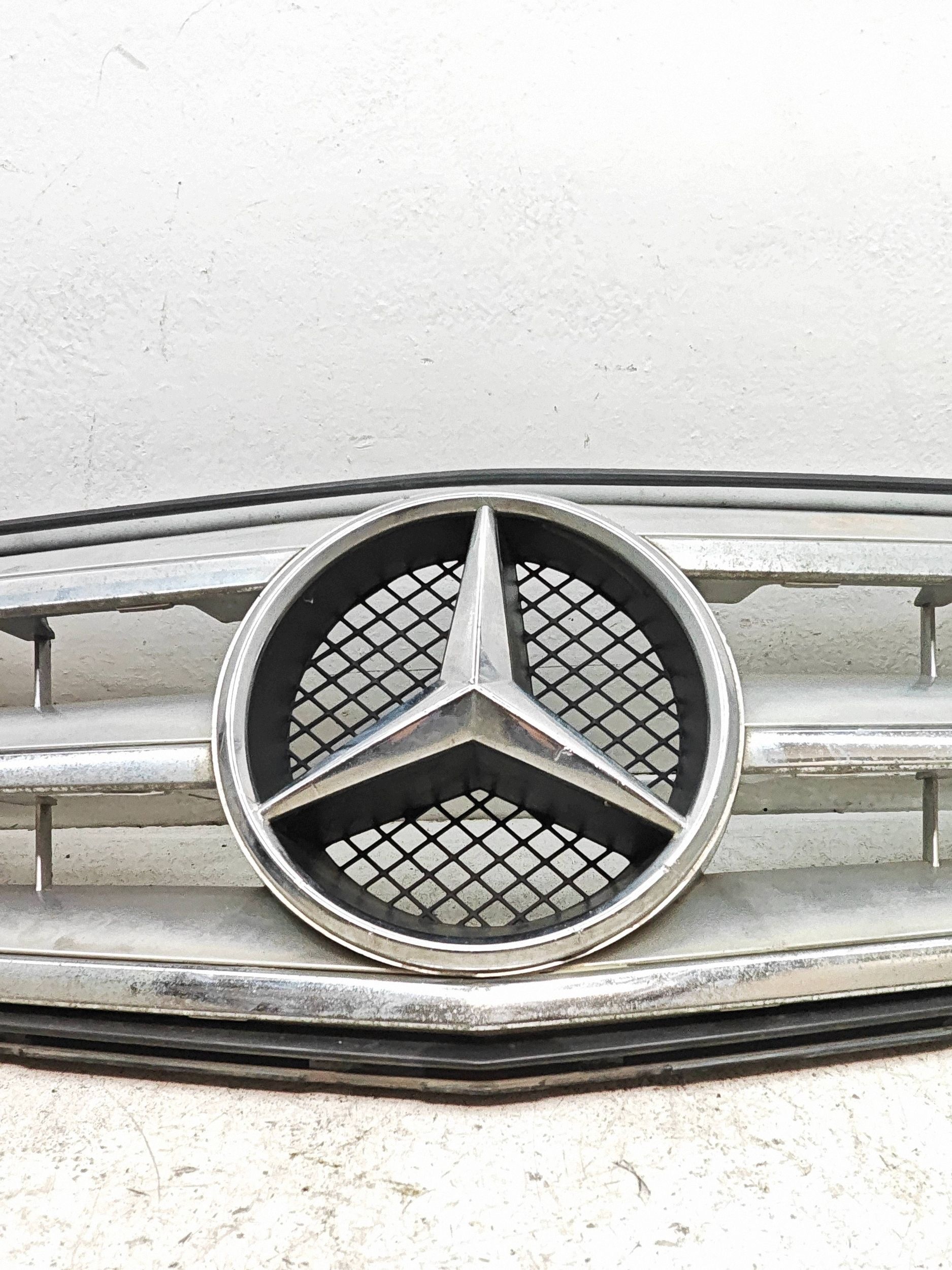 Calandre Mercedes-Benz C W204 GRLATRMBW204 image 3