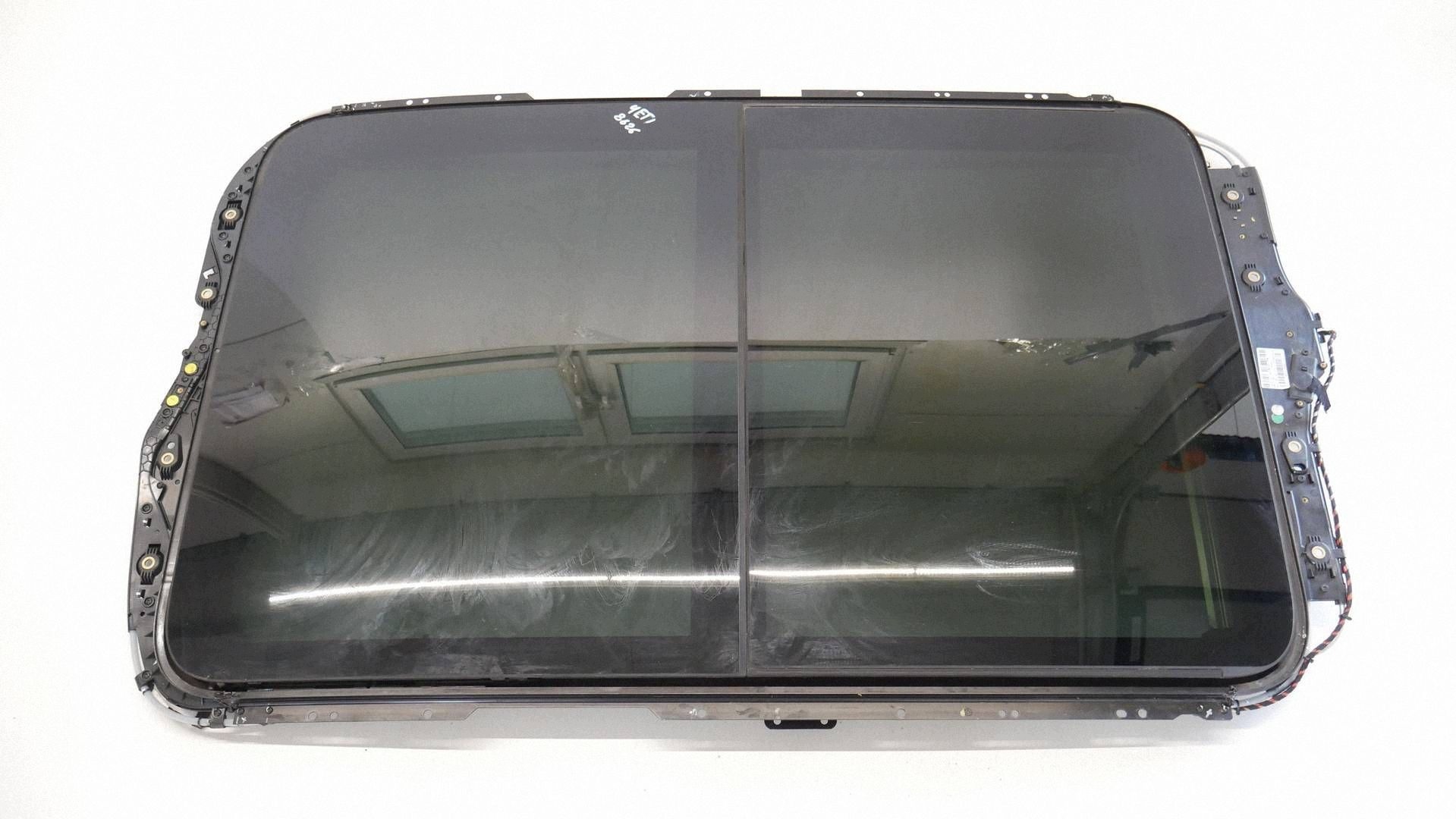 Gebrauchtes Panorama-Glasdach Skoda Yeti 7N0877041A image 2