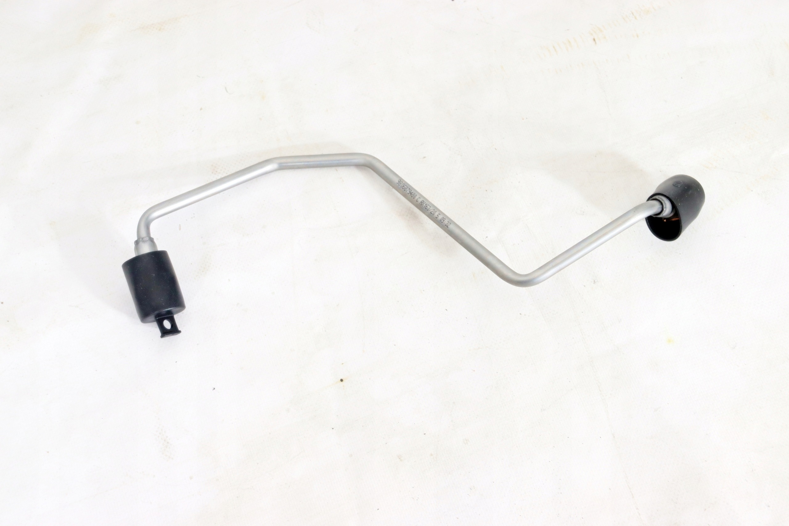 Citroen Ölleitung 9806879480 Gebraucht image 3