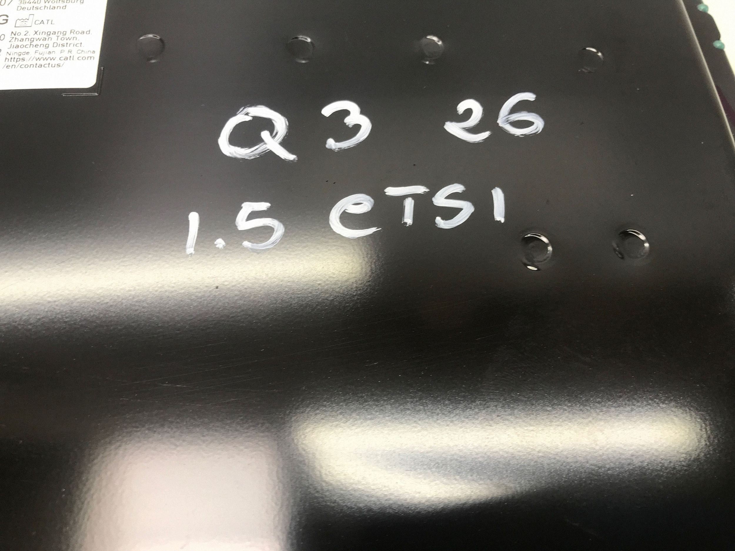 Audi Q3 III 1.5 TSI Hybrid - akku 44Ah 5QA915107C