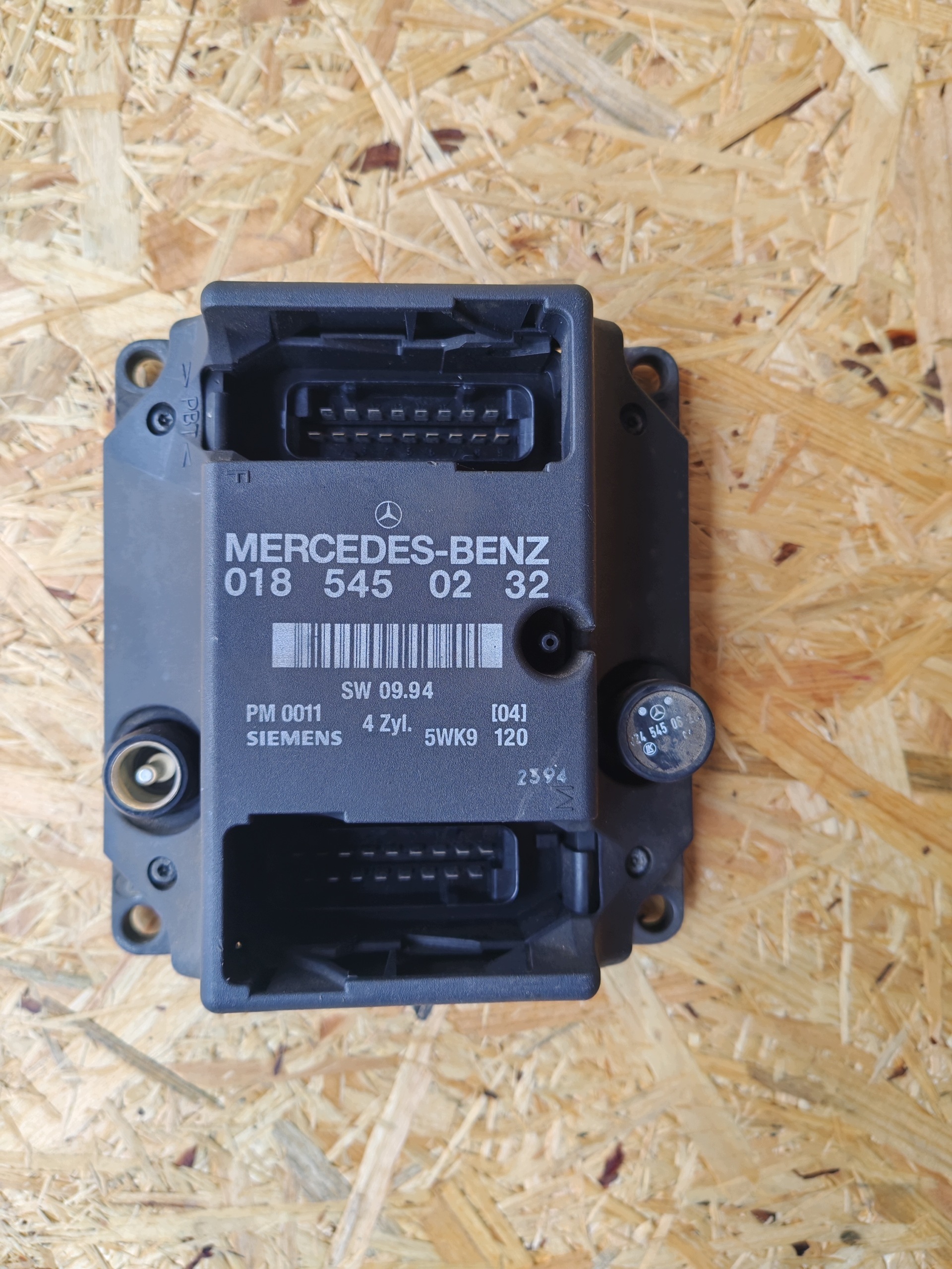 Module d'allumage Mercedes W124 W210 A0185450232 image 2
