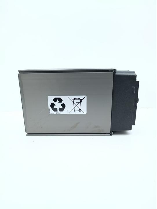 Bateria Aston Martin DBX MY83-10C655-AB Usada image 4