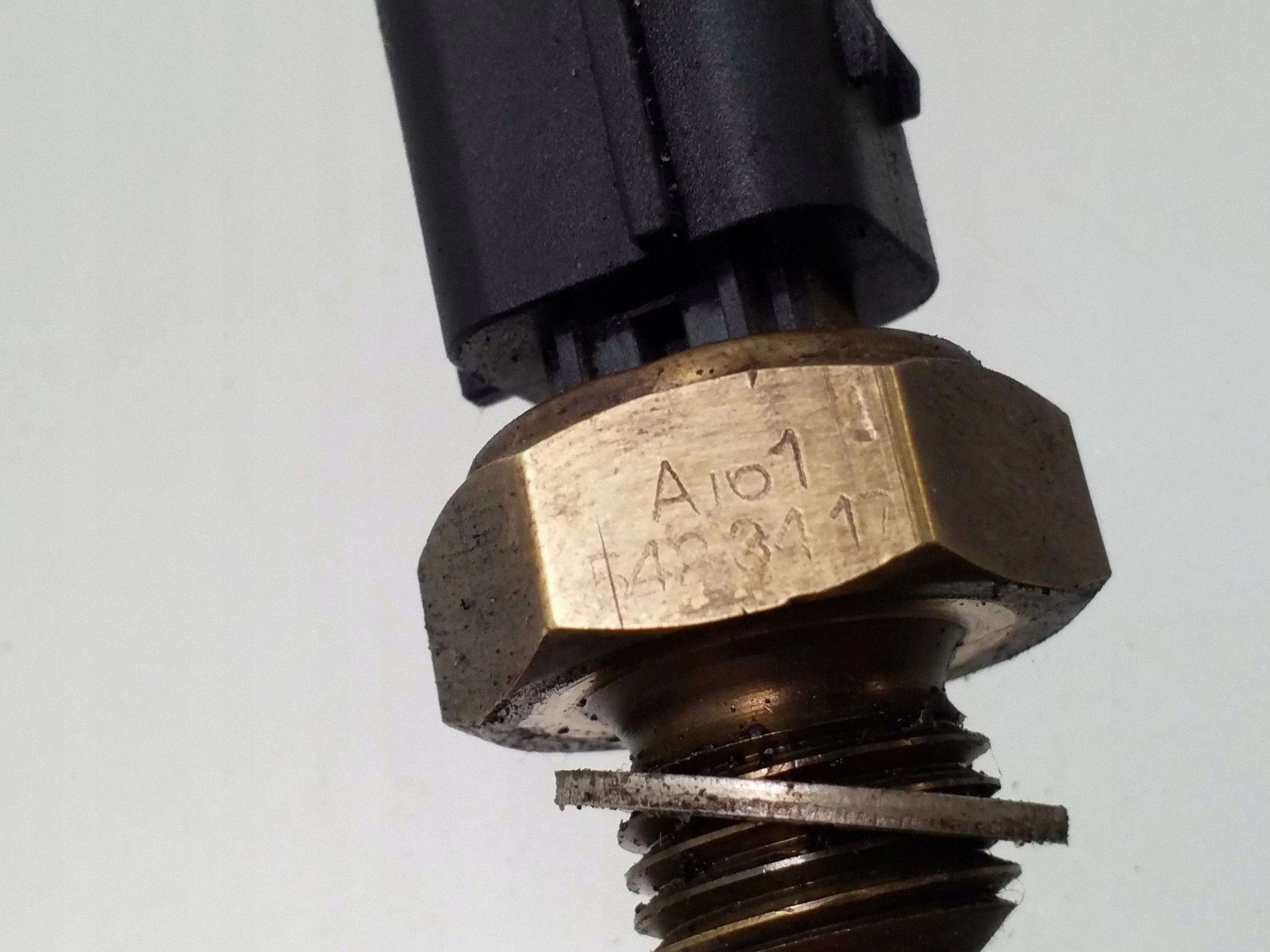 Sensor temp. refrigerante SsangYong Kyron 2006 5423417 image 3