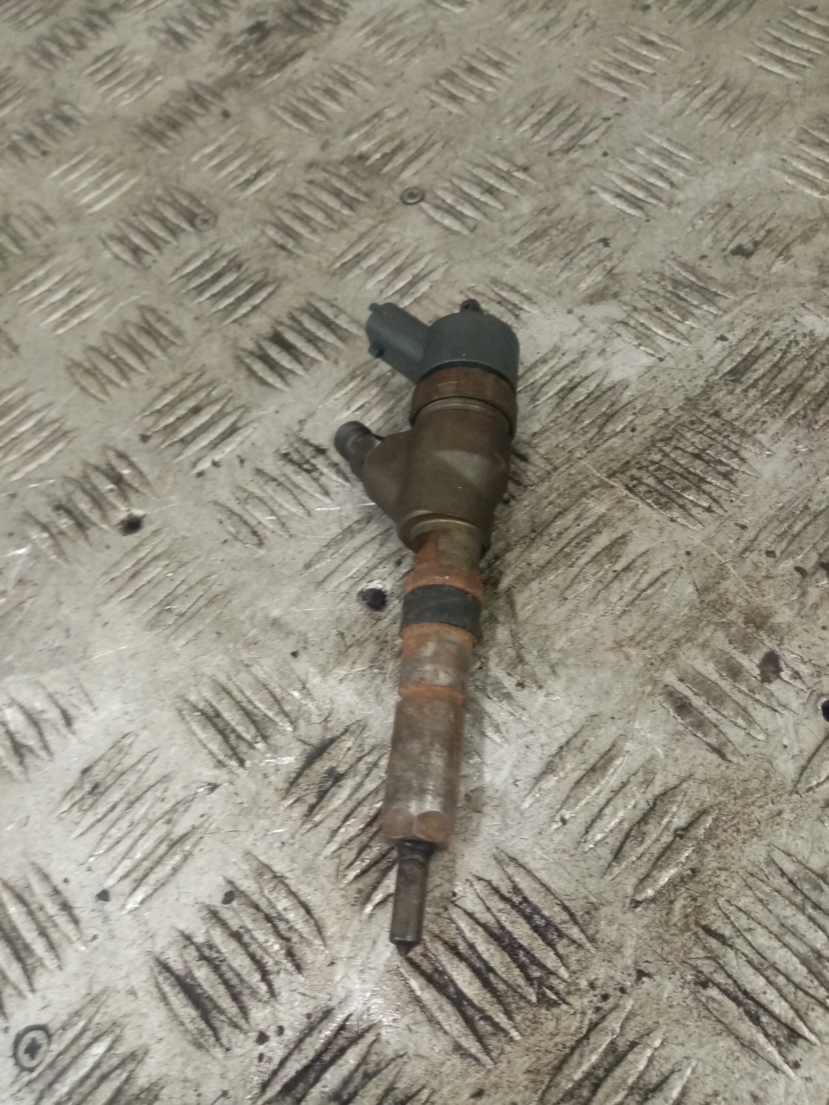 Injecteur Peugeot 307 9641742880 image 2