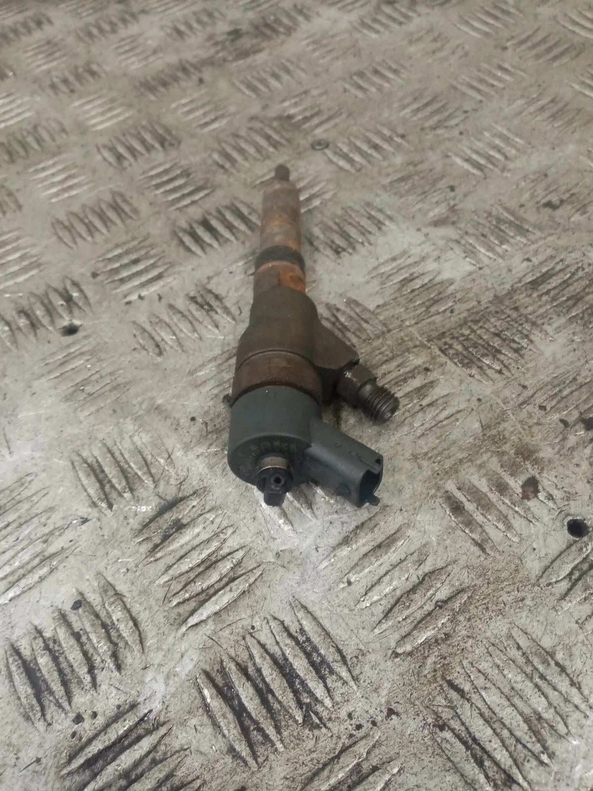 Injecteur Peugeot 307 9641742880 image 3