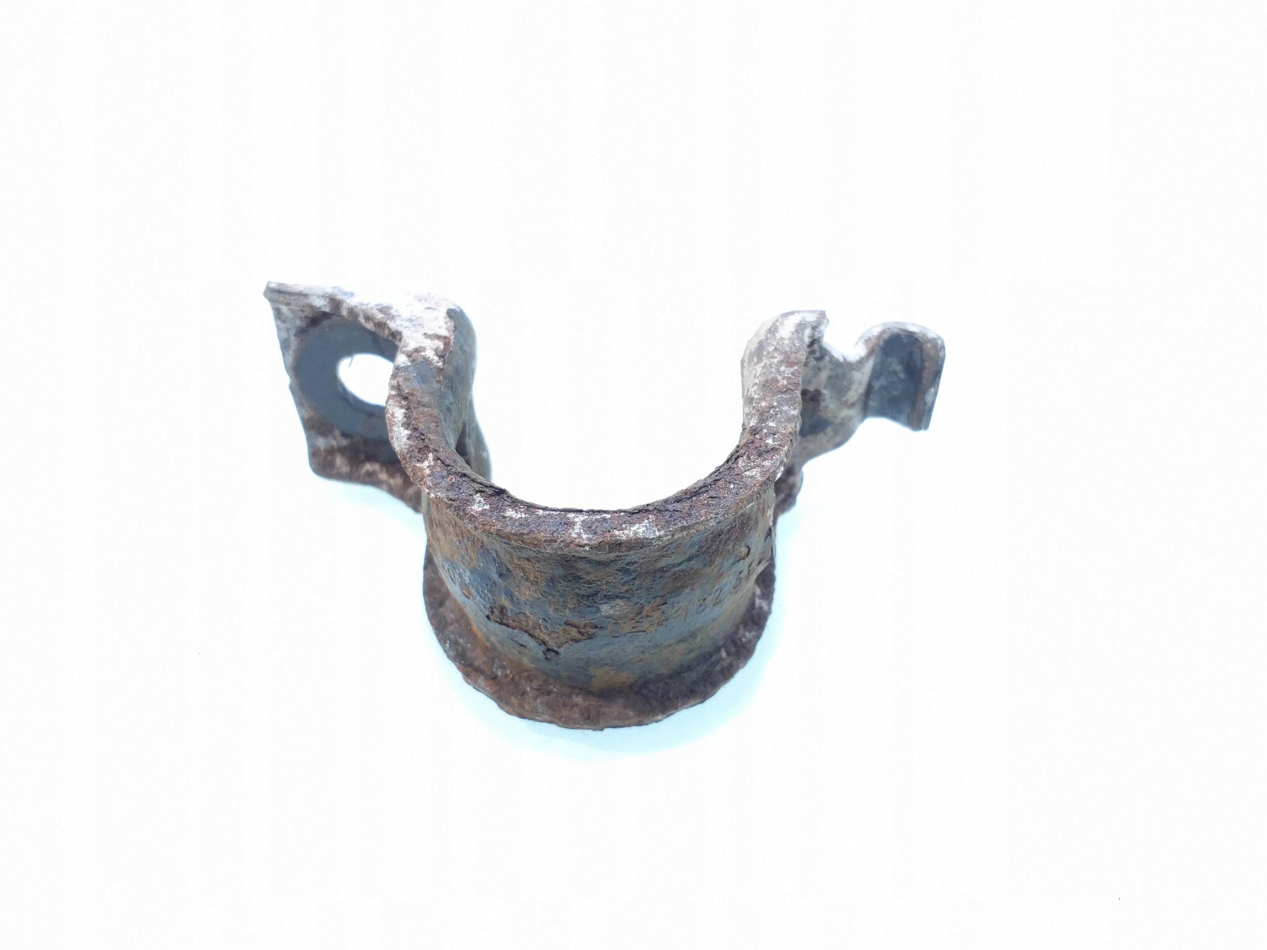 2014 Tesla Model S Rear Stabilizer Bushing ARA302296 image 3
