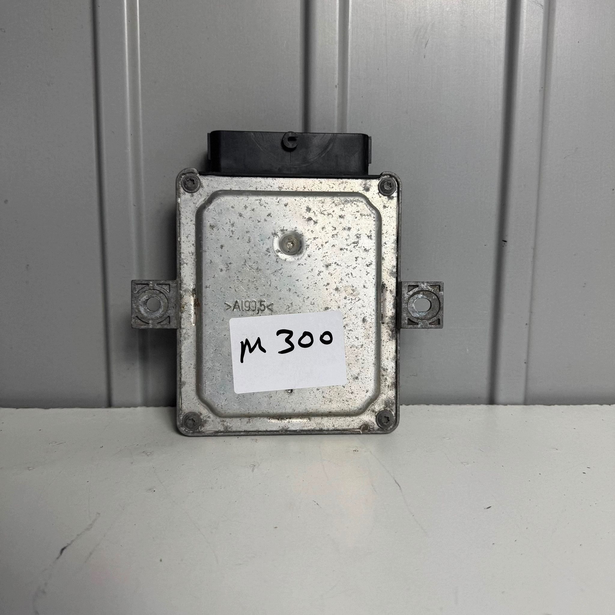 AdBlue-ohjain Audi Q7 4M OE 4M0907355D