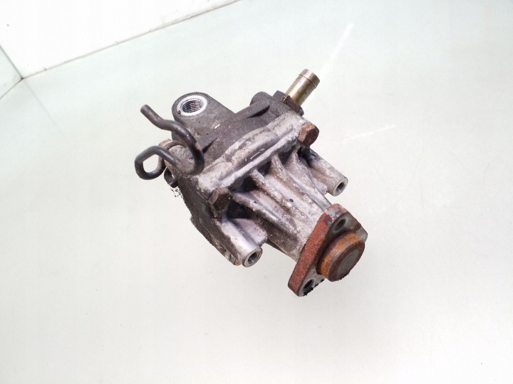 Audi OE 8D0145155L Servopumpe
