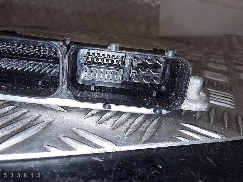 2006 Ford Galaxy ECU 038906019LR image 5