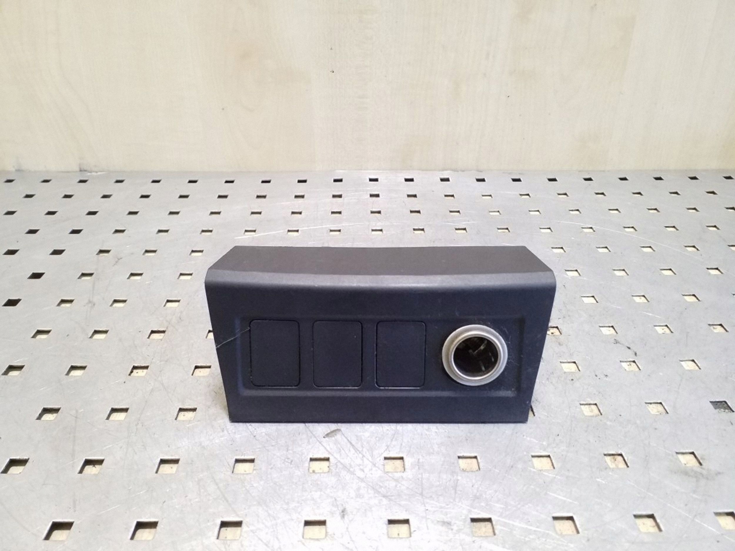 Cornice Accendisigari Toyota RAV4 2012 5544942011 image 2