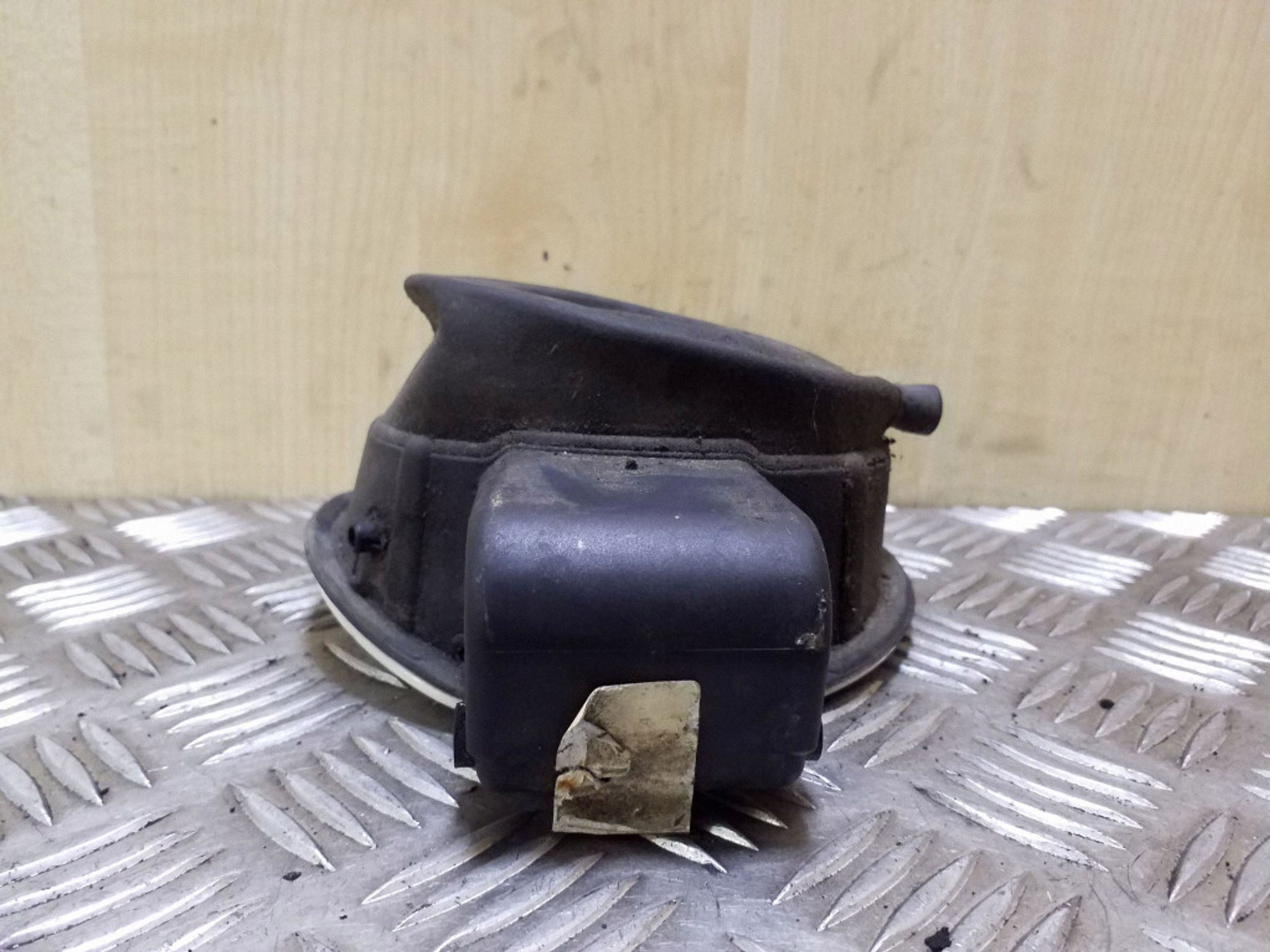 Trappe à carburant Skoda Octavia I 1U6809857E image 5
