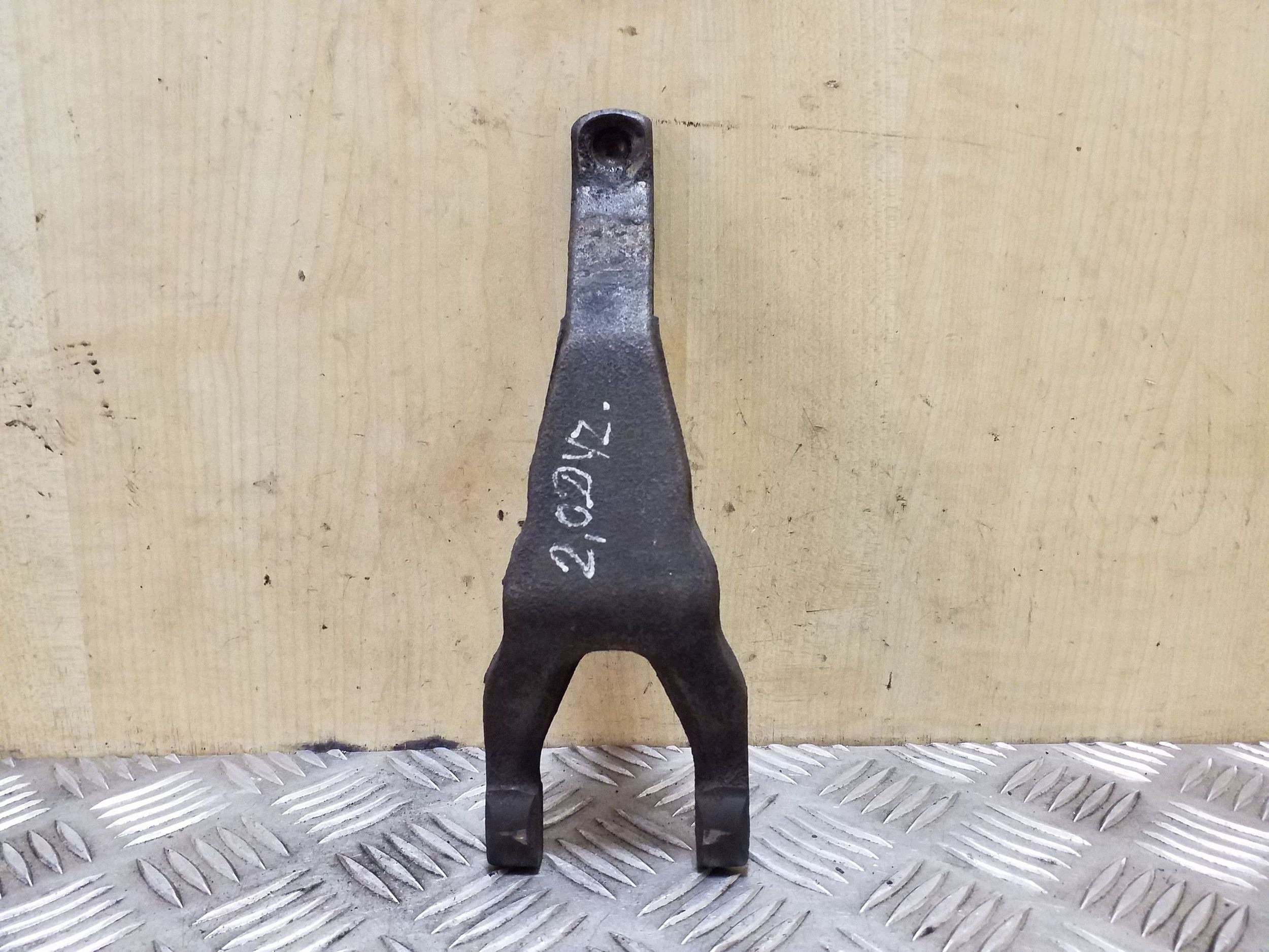 Mazda 6 Braço de Embreagem OEM VAL82965 image 2