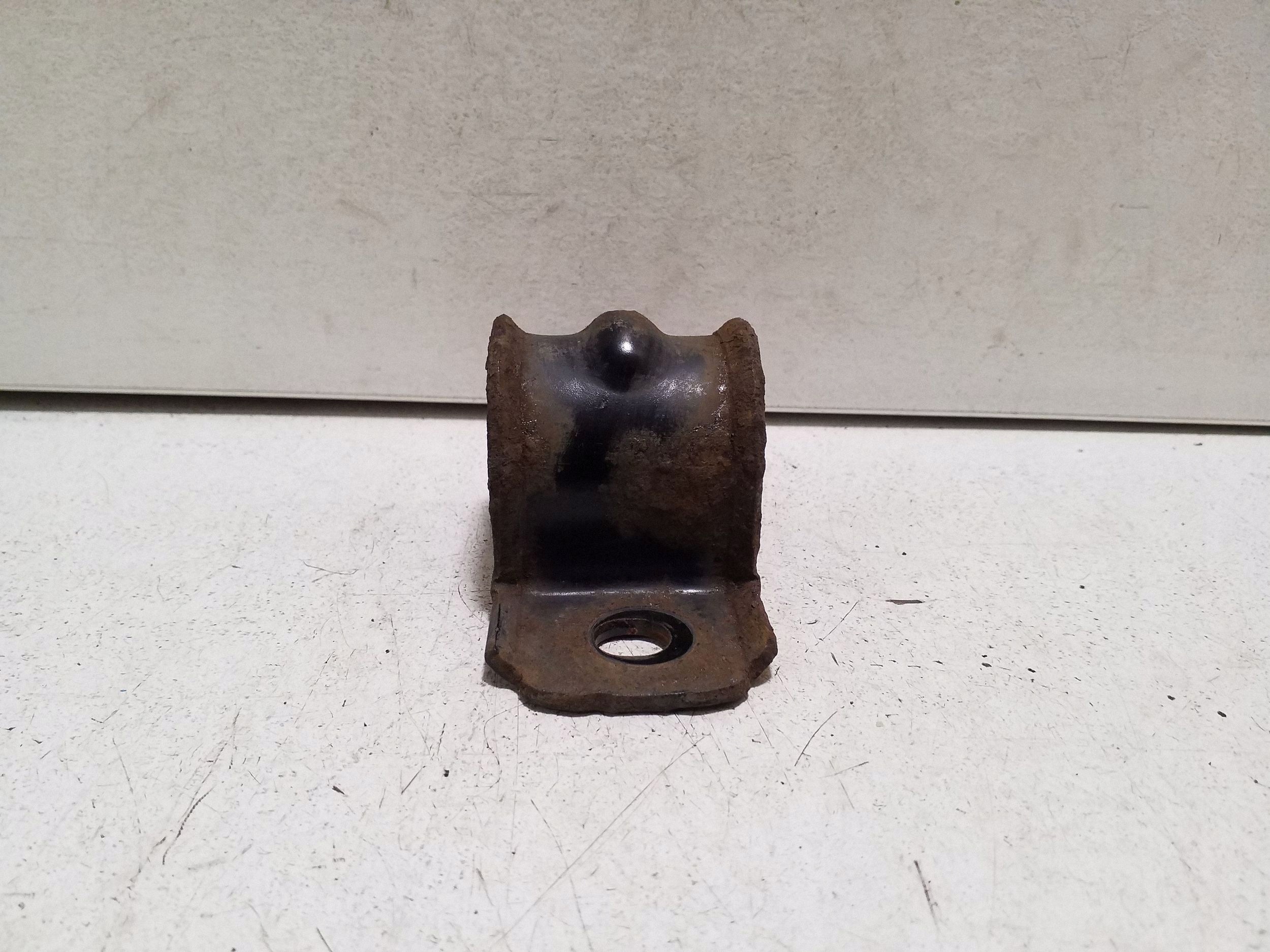 Land Rover Discovery Sport Rear Stabilizer Bracket OEM VAL296881