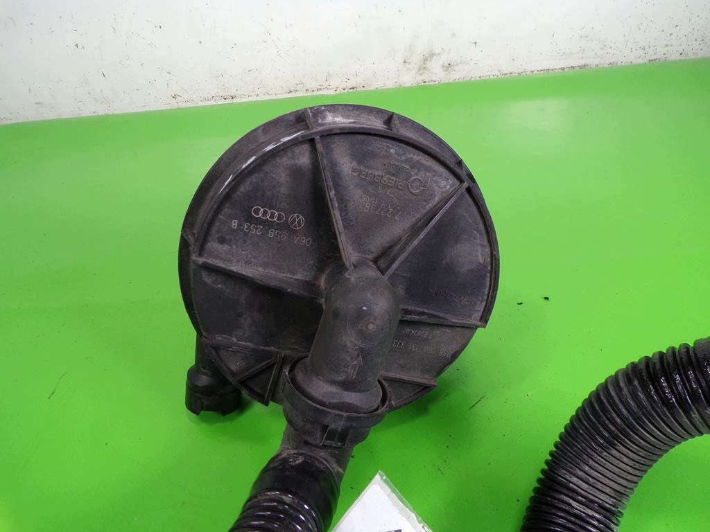 AUDI A3 8P BGU Ilmapumppu 06A959253B