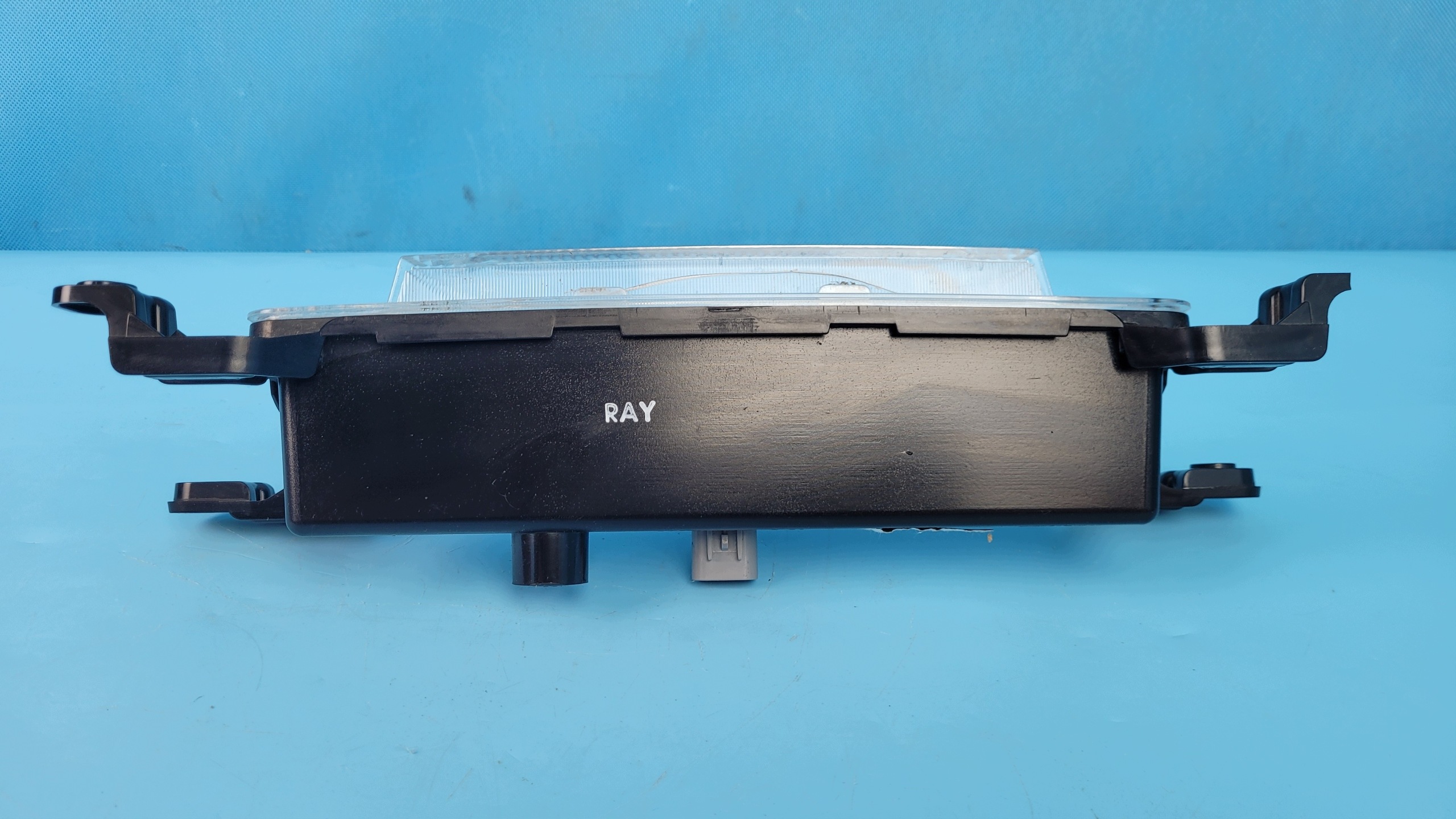 KIA EV6 22r LED Back-up Light 92405-CV000 image 9