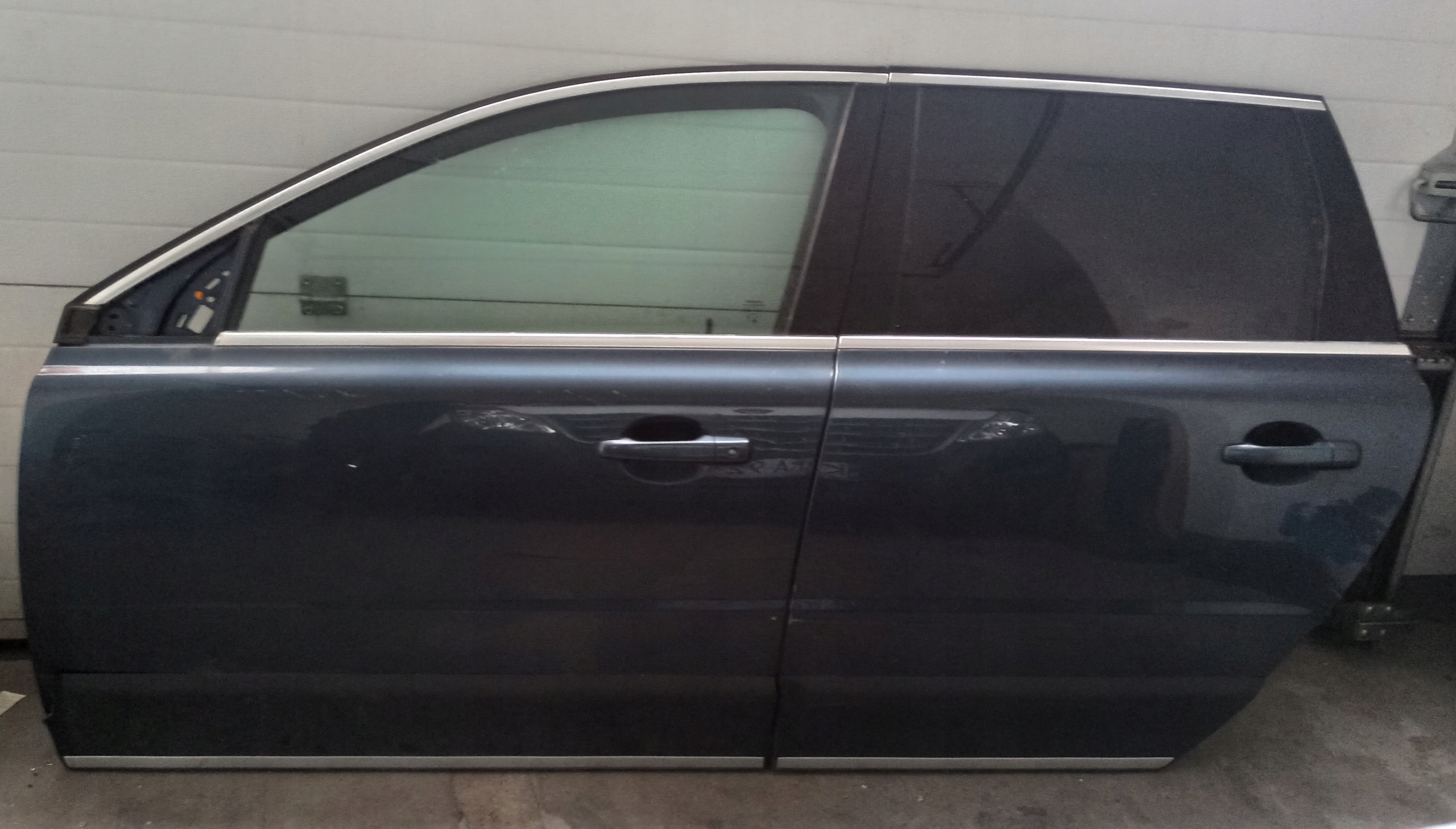 VOLVO S80 V70 XC70 vasen etuovi 07- 466