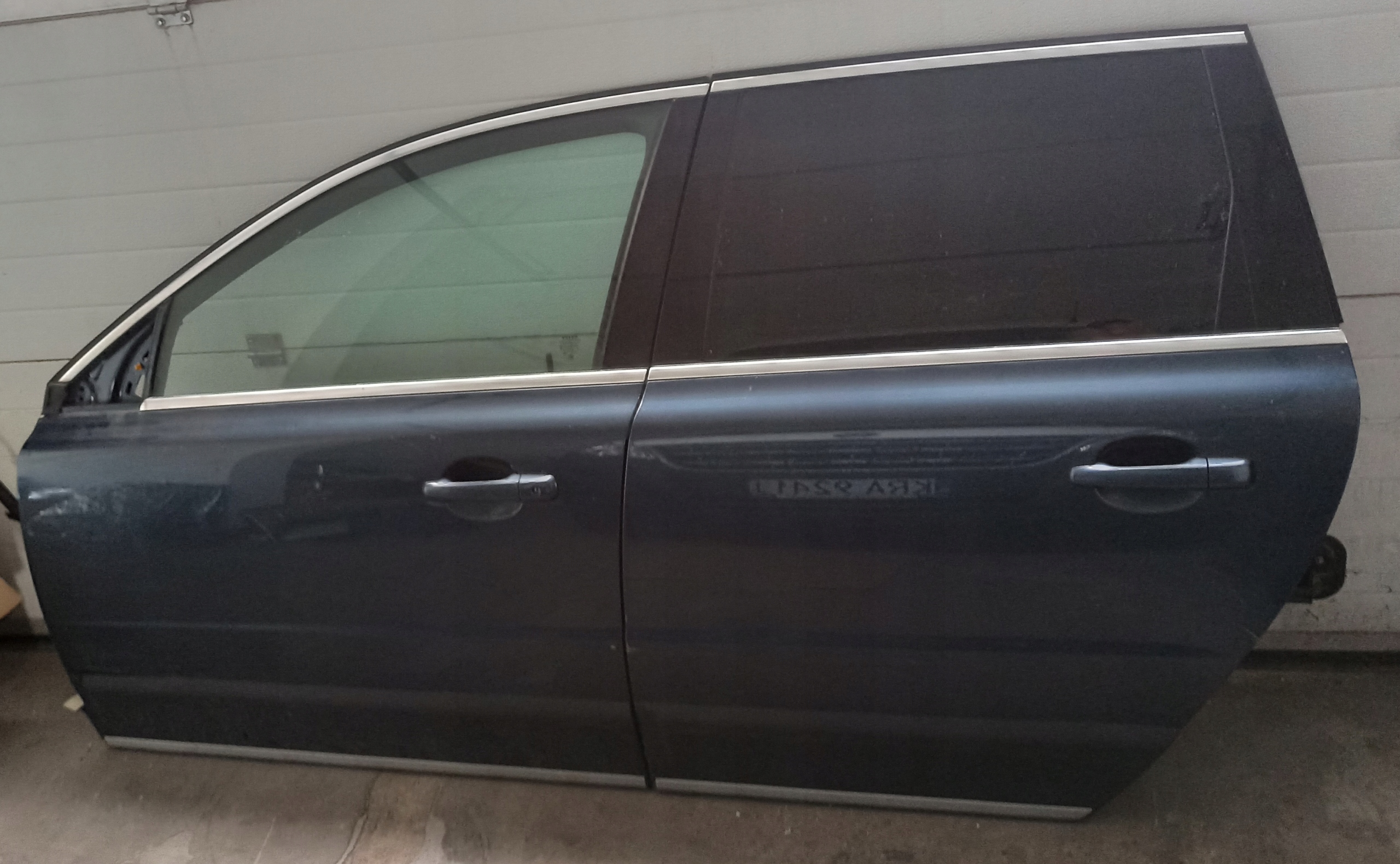 Porta esquerda dianteira Volvo S80 V70 XC70 07- 466 image 3