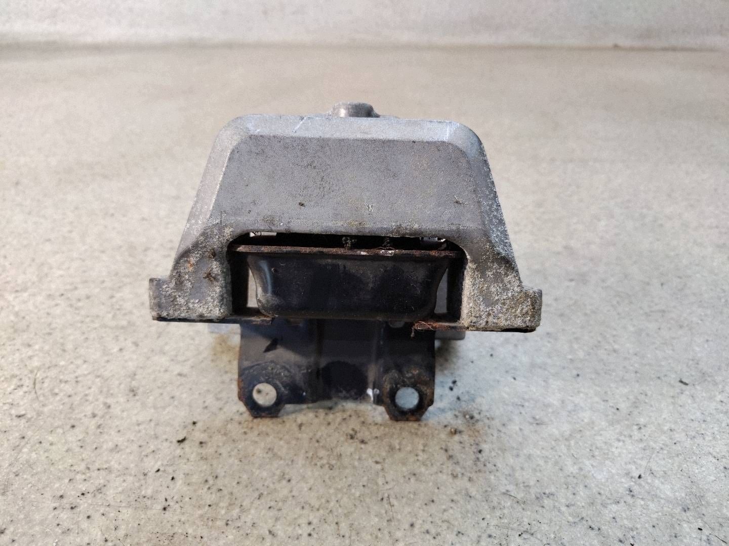 Support moteur 2.2 DI-D Mitsubishi Outlander III image 4