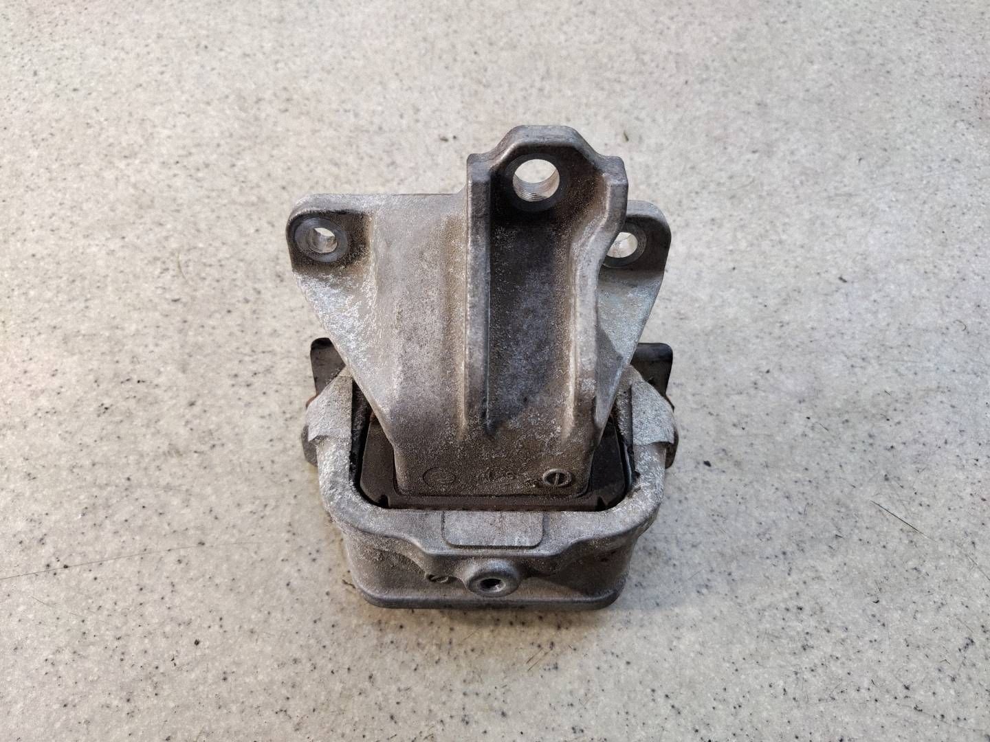 Support moteur 2.2 DI-D Mitsubishi Outlander III image 5
