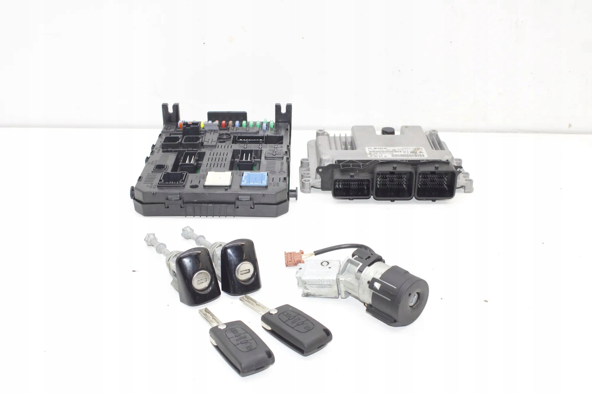Zündanlage Peugeot RCZ 1.6 147kW 2015 OEM 9812188580 image 2