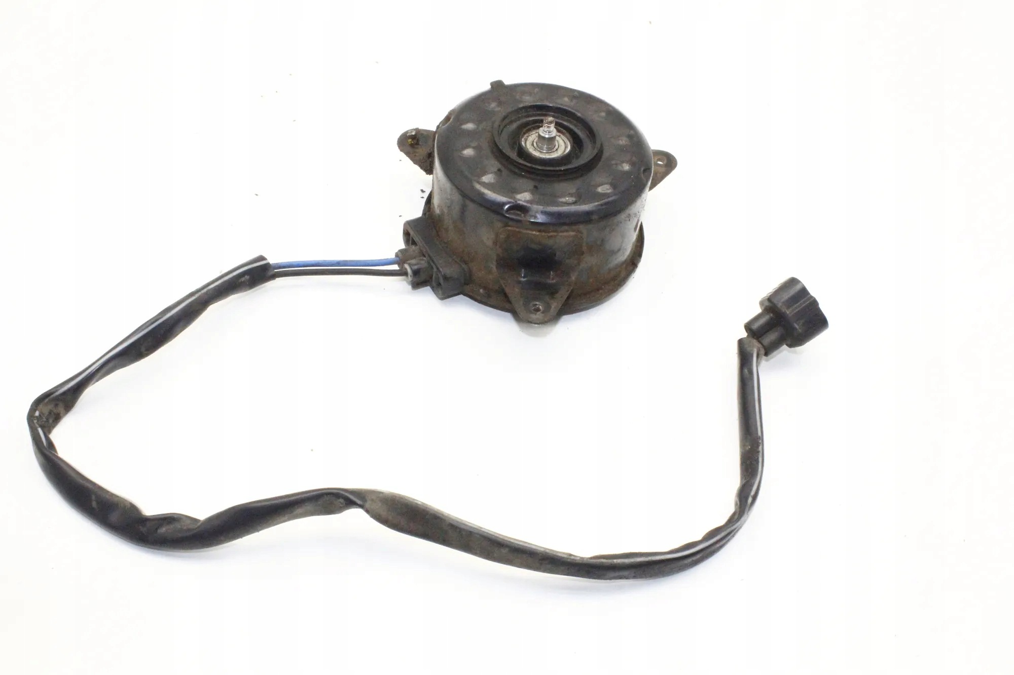 Moteur ventilateur diffuseur Nissan Leaf ZE0 image 2