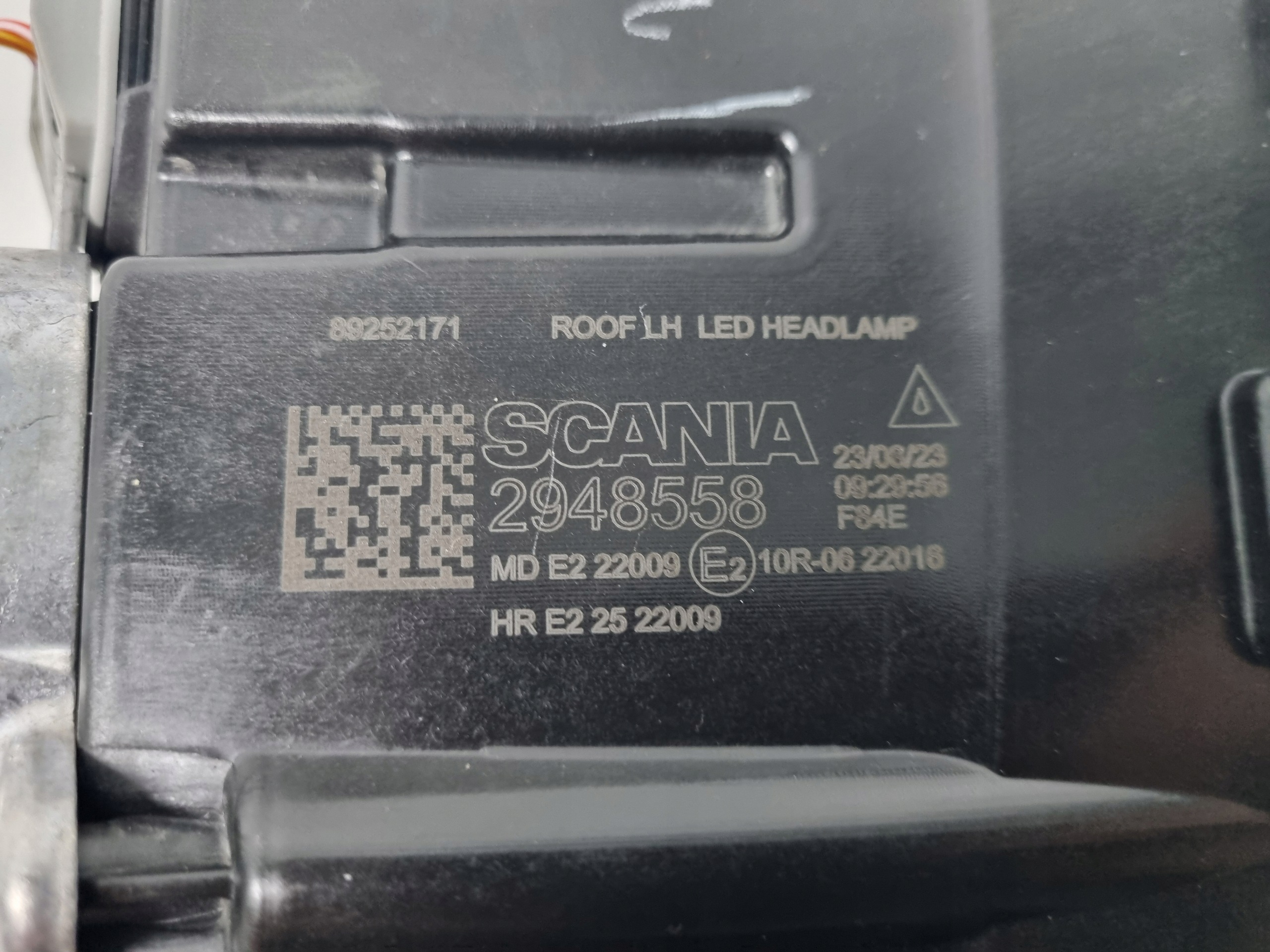 Farol Dianteiro Esquerdo Scania R S NGS Baixo 2948558 image 5