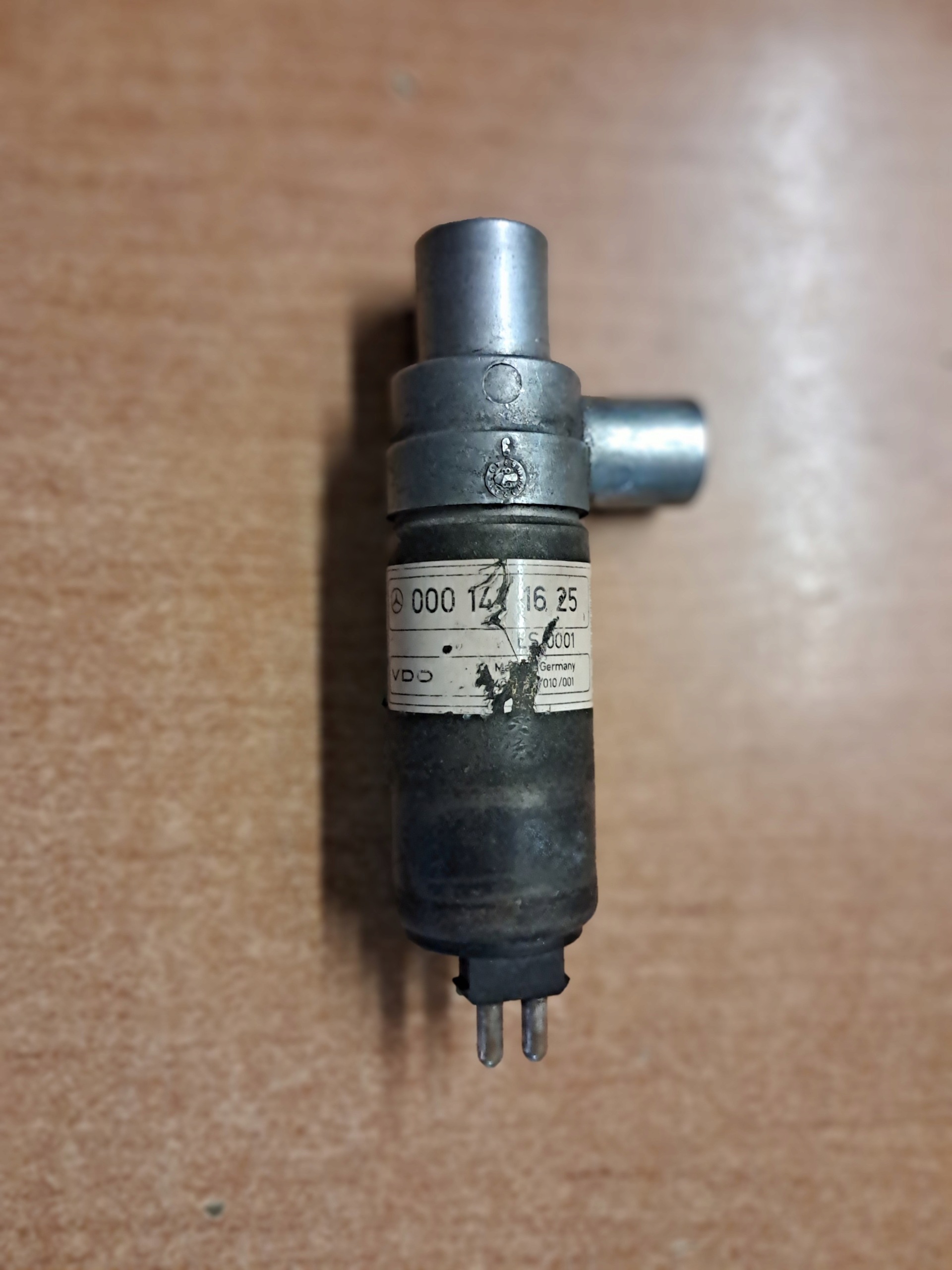 Motor Paso a Paso Mercedes W126 0001411625