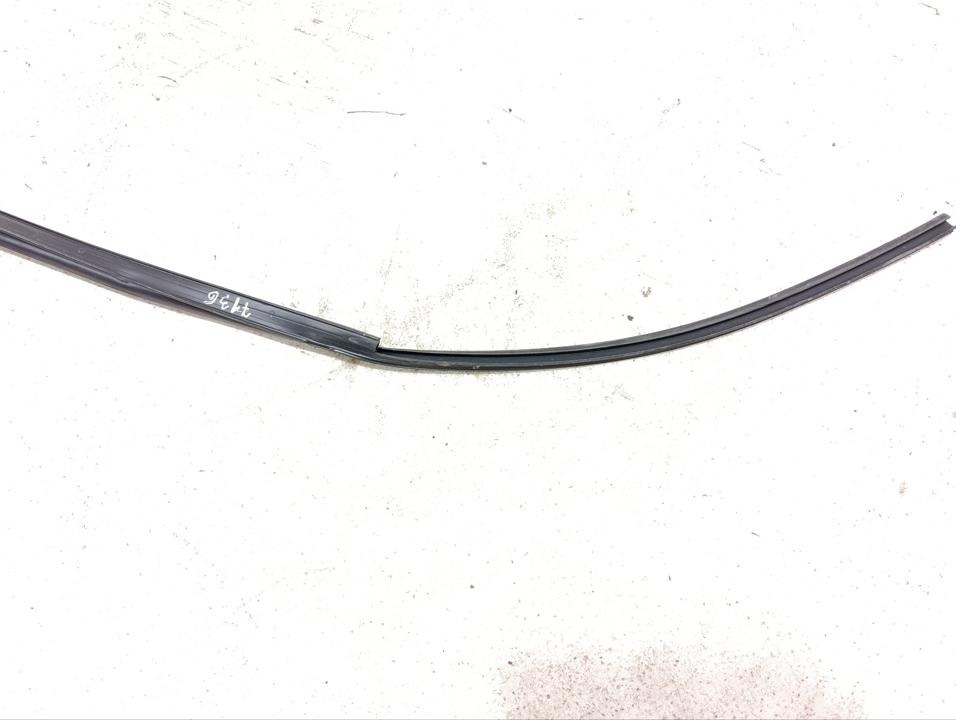 Joint MY83517D21 Aston Martin DBX 2021 image 9