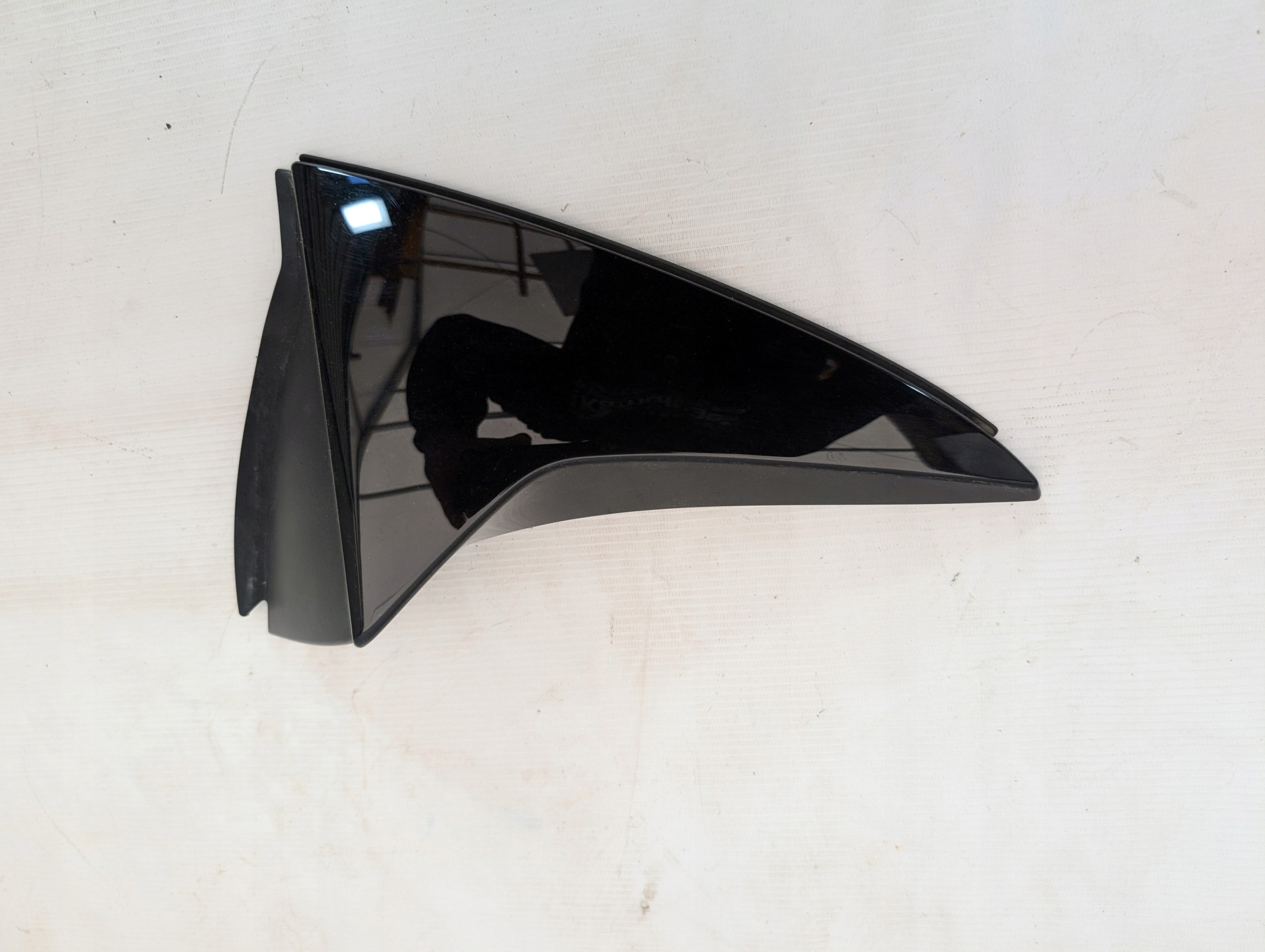 Spoiler Maletero Derecho Ford Focus MK4 ST-Line JX7B-442A92-C image 2