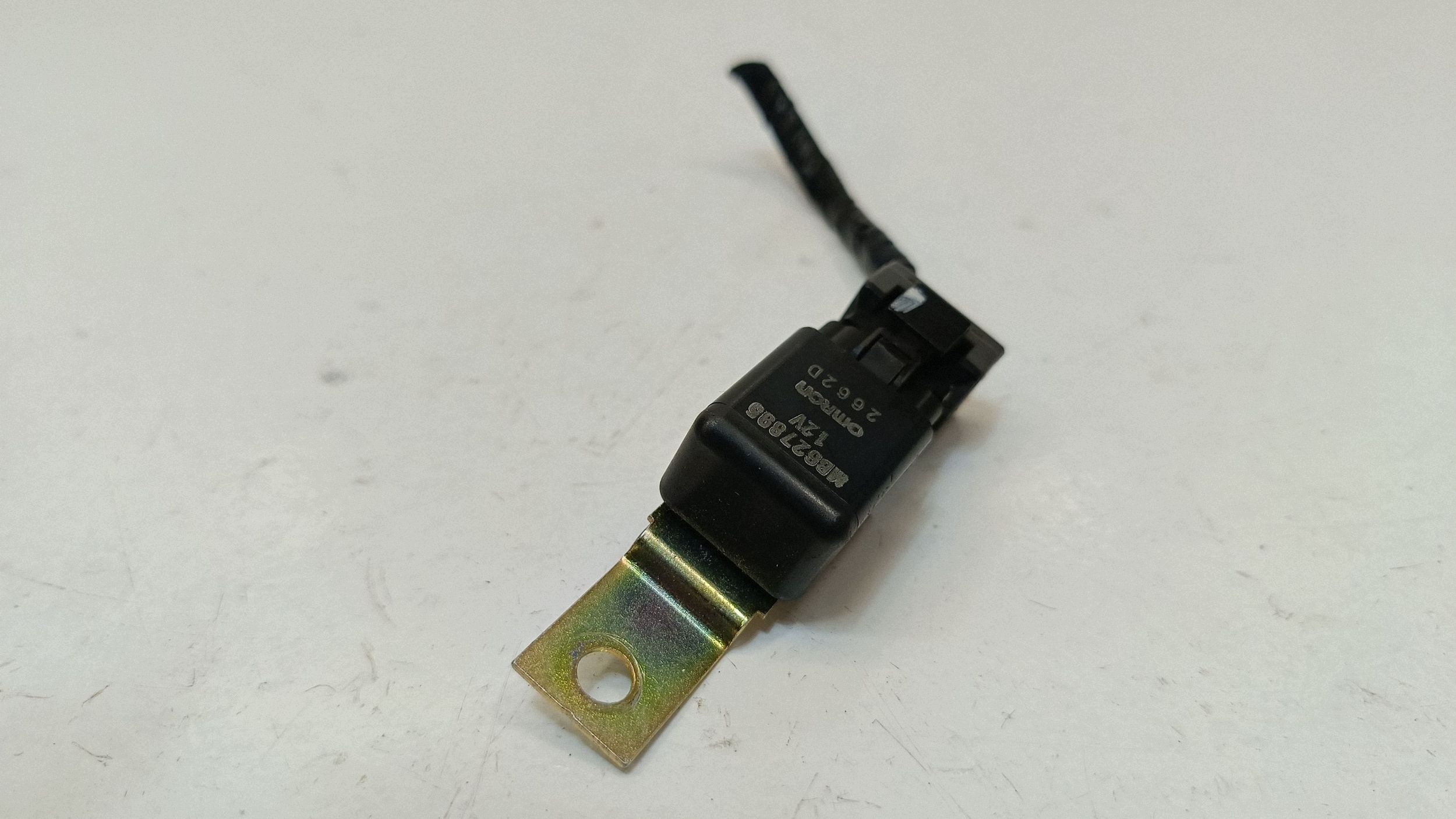 Kraftstofftemperatursensor MB627895 Mitsubishi 3000GT GTO Dodge Stealth image 4