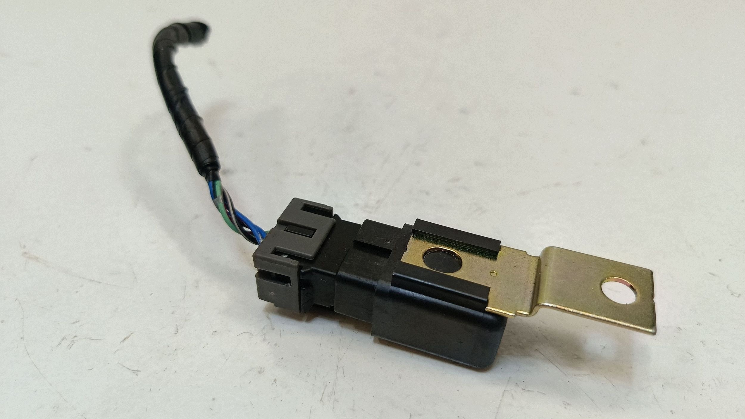 Kraftstofftemperatursensor MB627895 Mitsubishi 3000GT GTO Dodge Stealth image 5