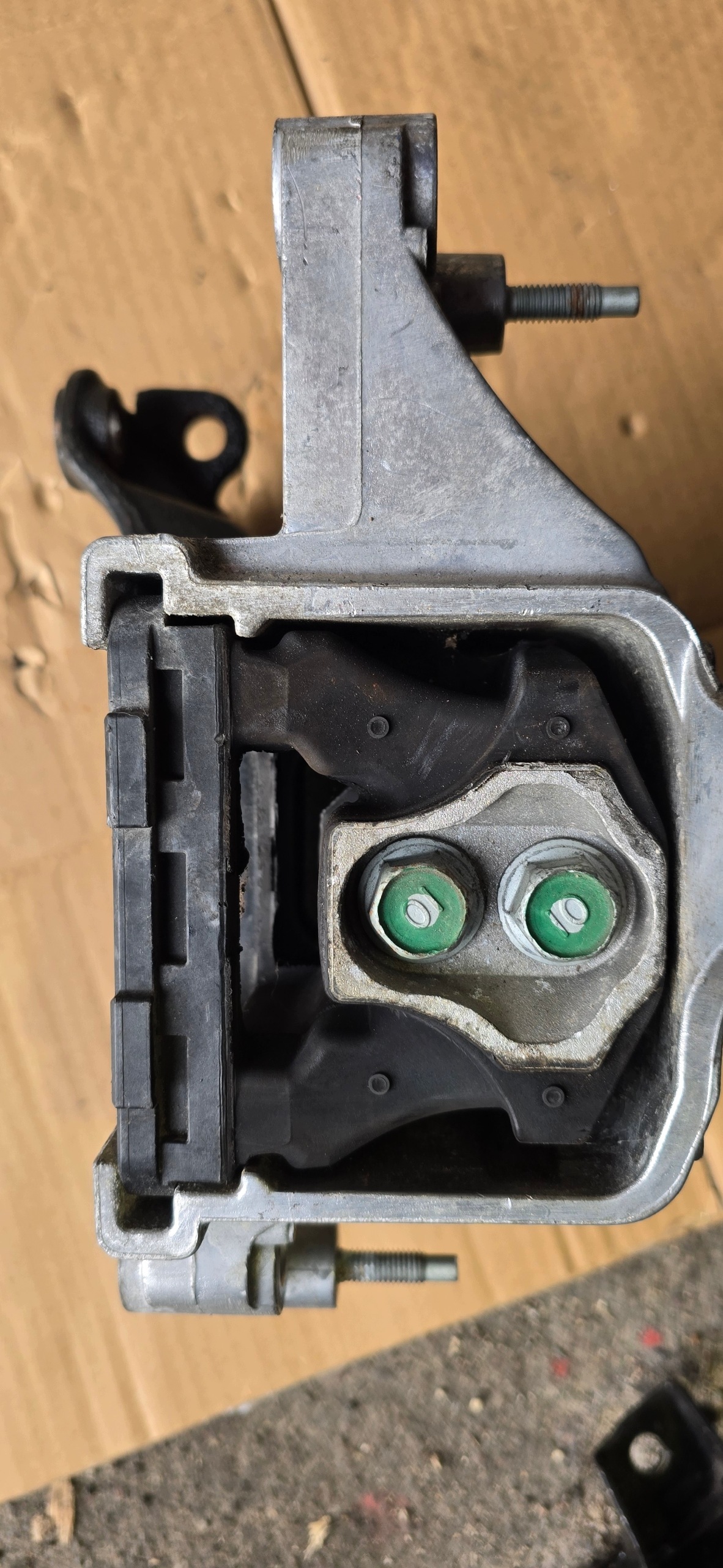 HYUNDAI TUCSON IV 1.6 TGDI HYBRYD Lagerbock image 5