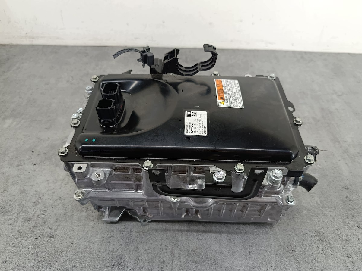 Inversor Toyota Yaris Cross G9200-52181 Denso image 6