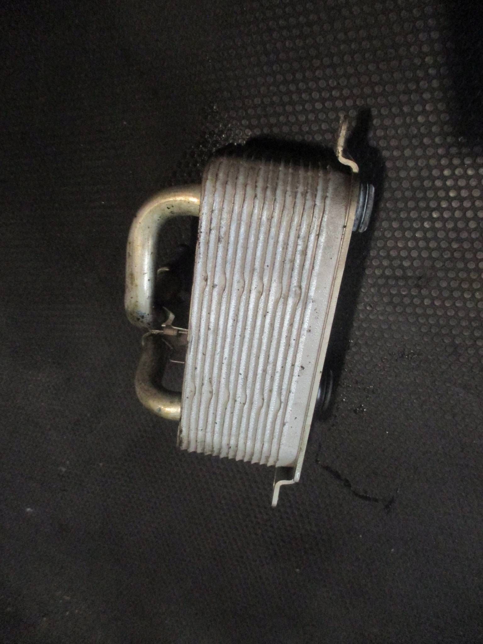 Enfriador de aceite de transmisión BMW 5 E60 E61 2.5D B0335 image 3