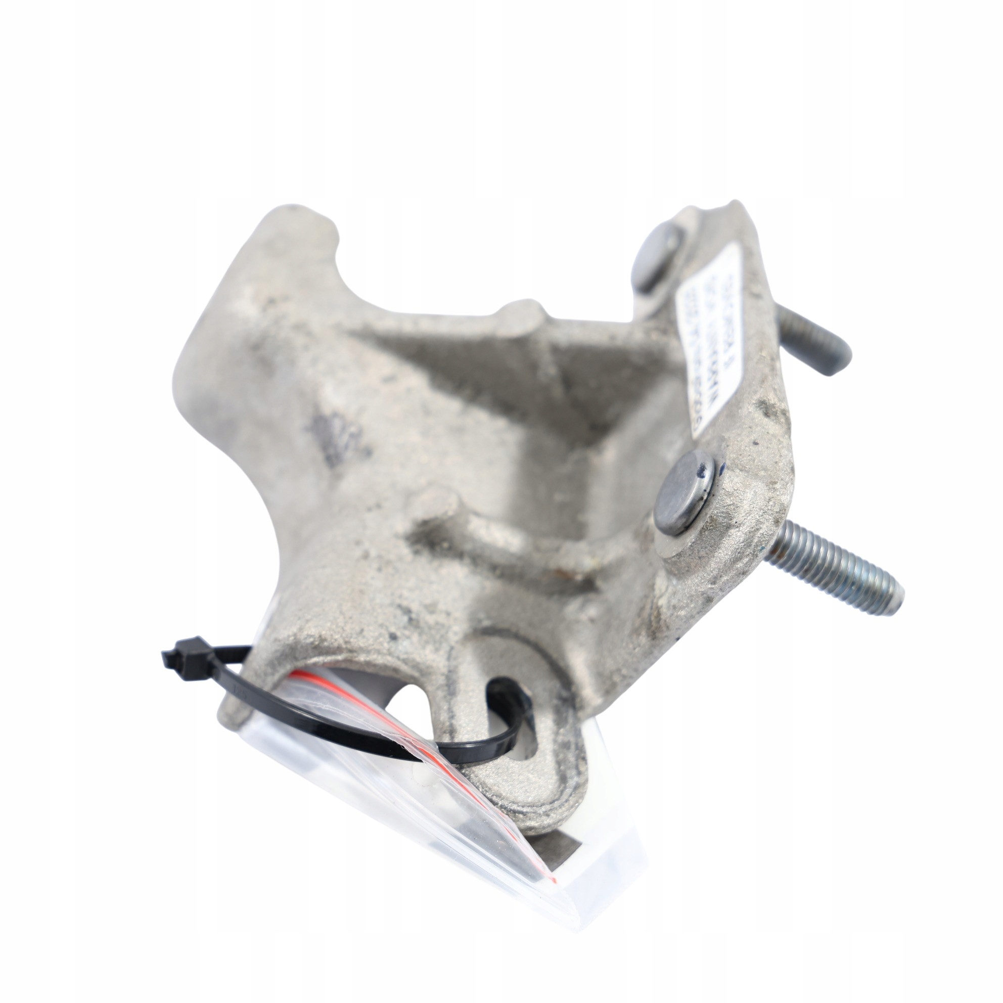 Mercedes W415 OM607 Engine Mount Bracket 570157R image 7