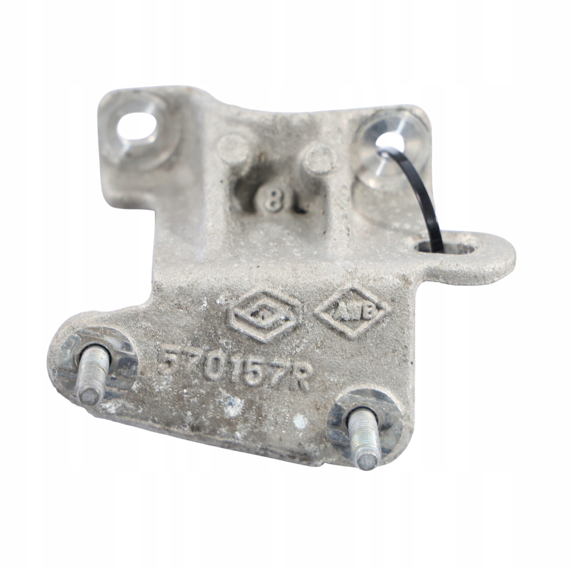 Mercedes W415 OM607 Engine Mount Bracket 570157R image 9