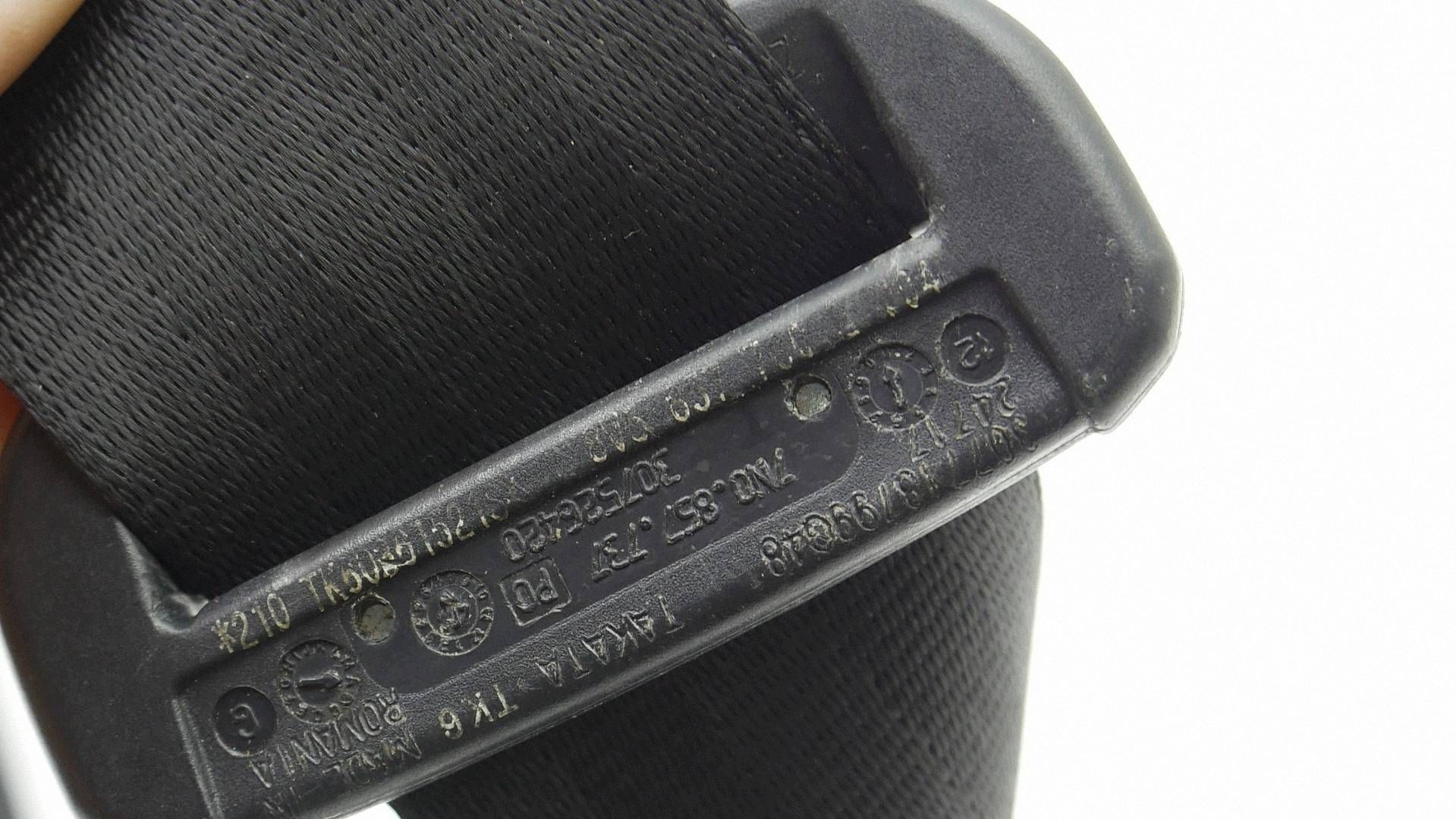 Säkerhetsbälte höger fram Audi A3 8V 5D 8V5857706E image 6