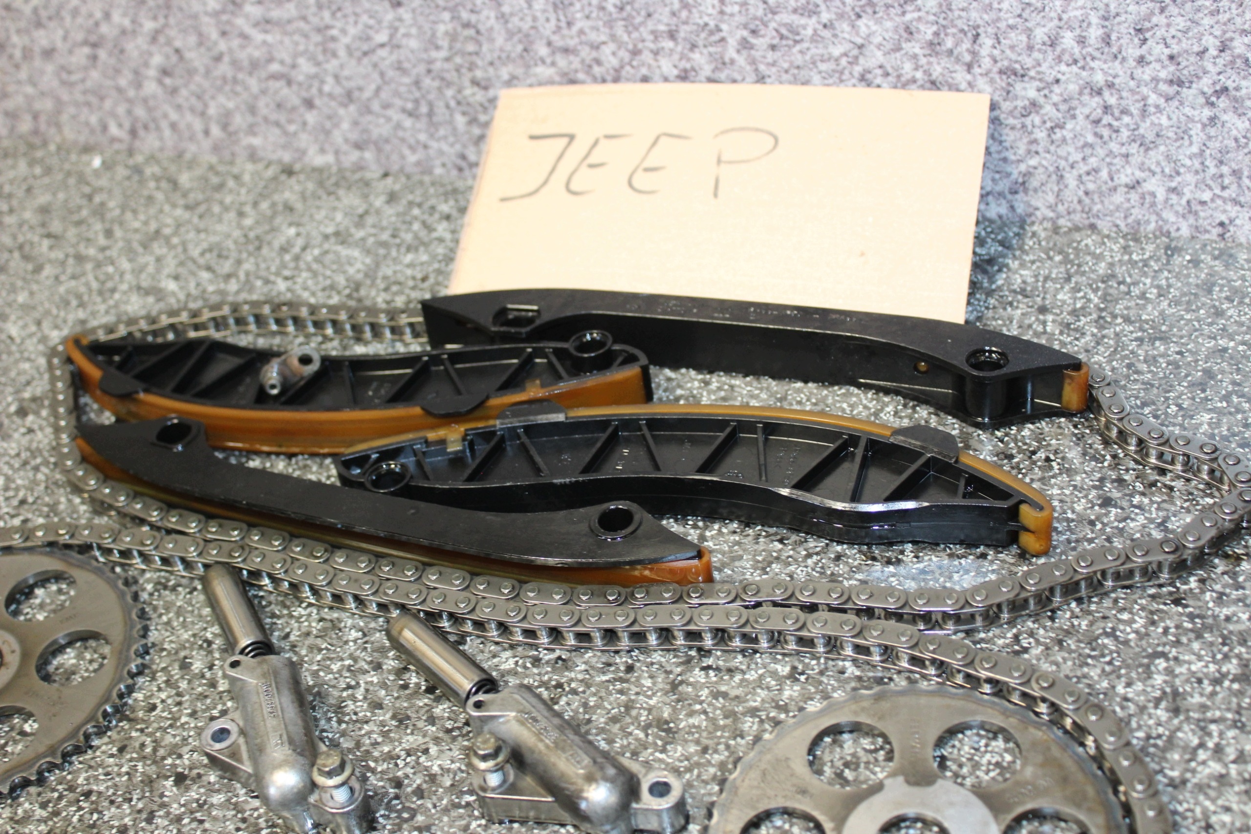 Jeep Grand Cherokee WK2 3.0 CRD Distribution Complète image 4