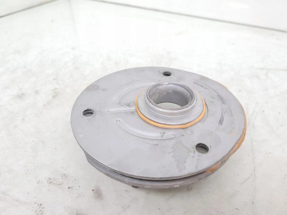 2015 Mercedes S W222 Front Shock Mount Used