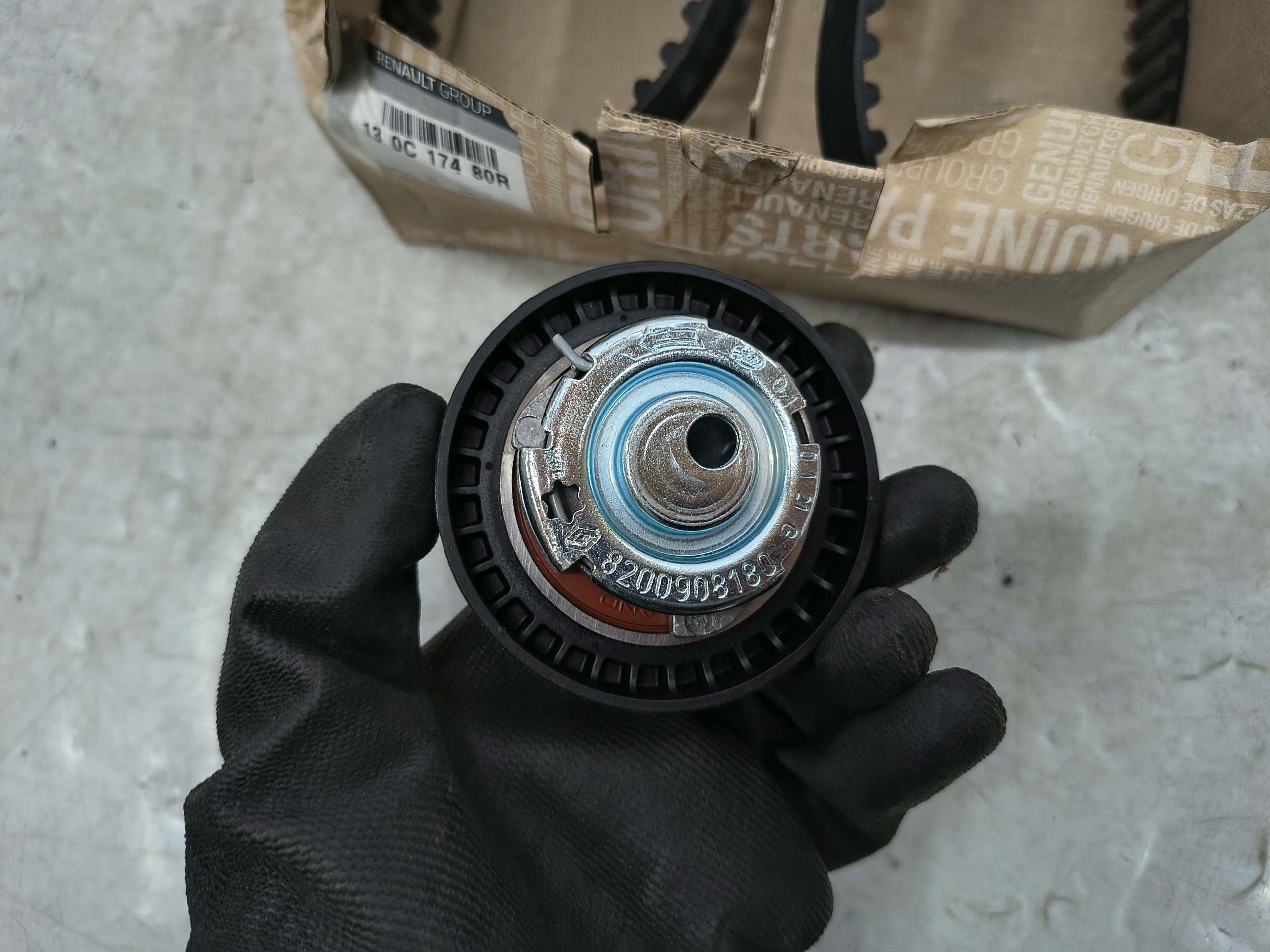 Renault OEM 130C17480R Distribution image 4