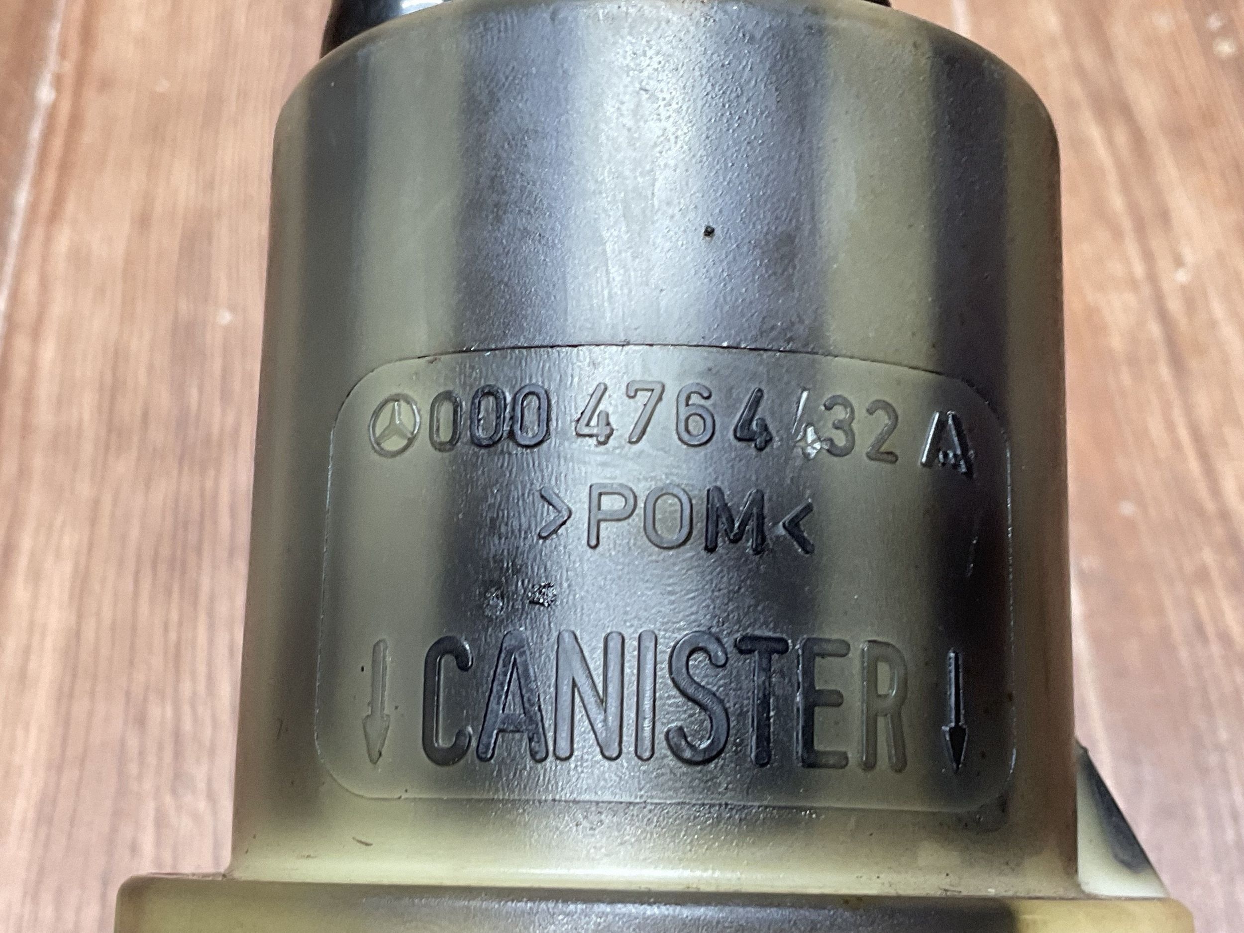 Entlüftungsventil Kraftstofftank Mercedes SL R129 1294765201 image 10