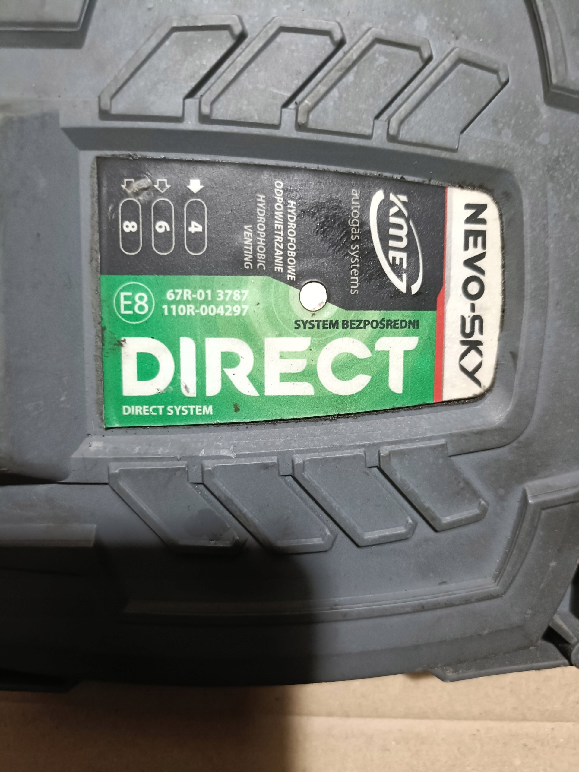 KME-suoraruiskutuksen ohjain NEVO-SKY DIRECT, käytetty