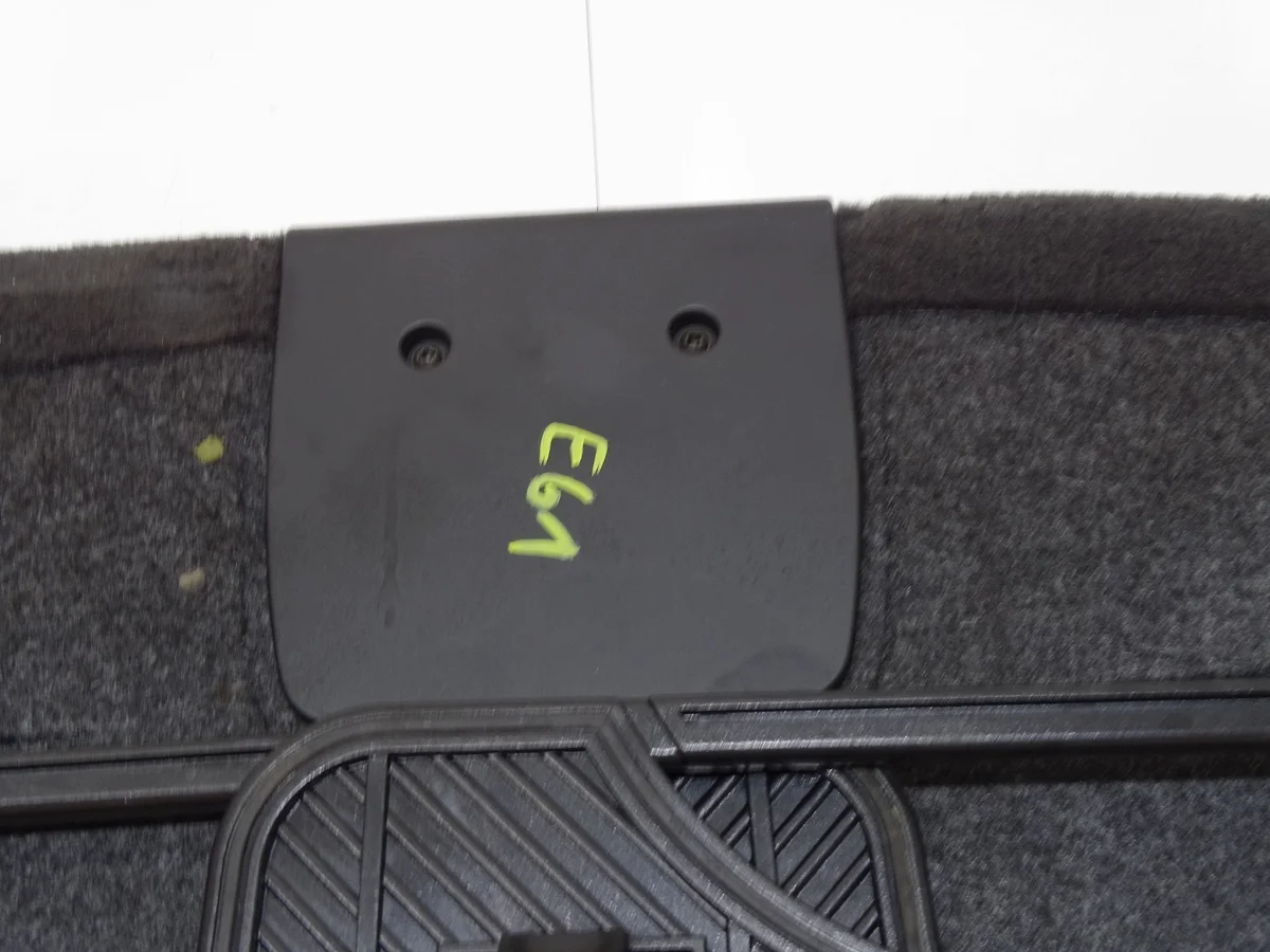 Suelo Maletero BMW E61 52107010 image 10
