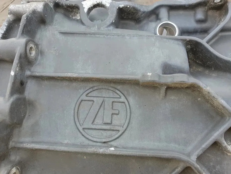 Boîtier de boîte de vitesses ZF Traxon DAF XF image 9