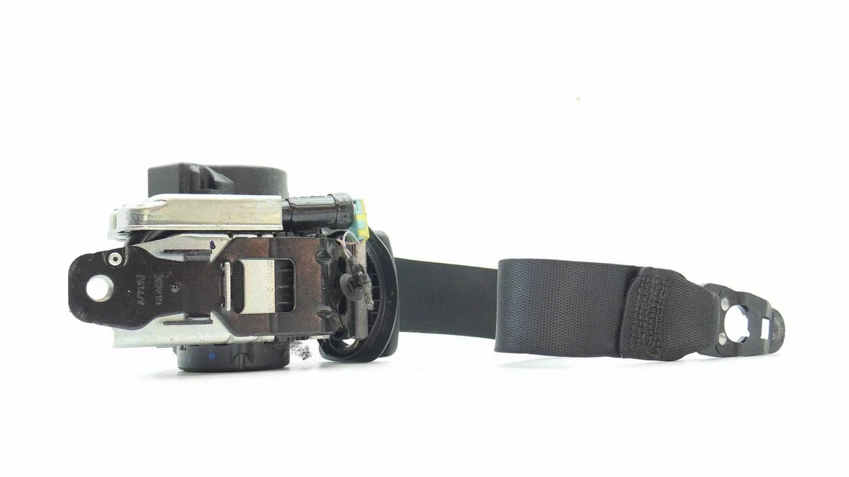 Ceinture sécurité Mercedes W205 A2058600285
