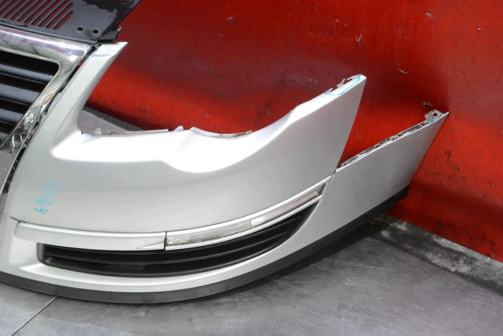 Stoßstange Vorne Silber VW Passat B6 05-10 image 3