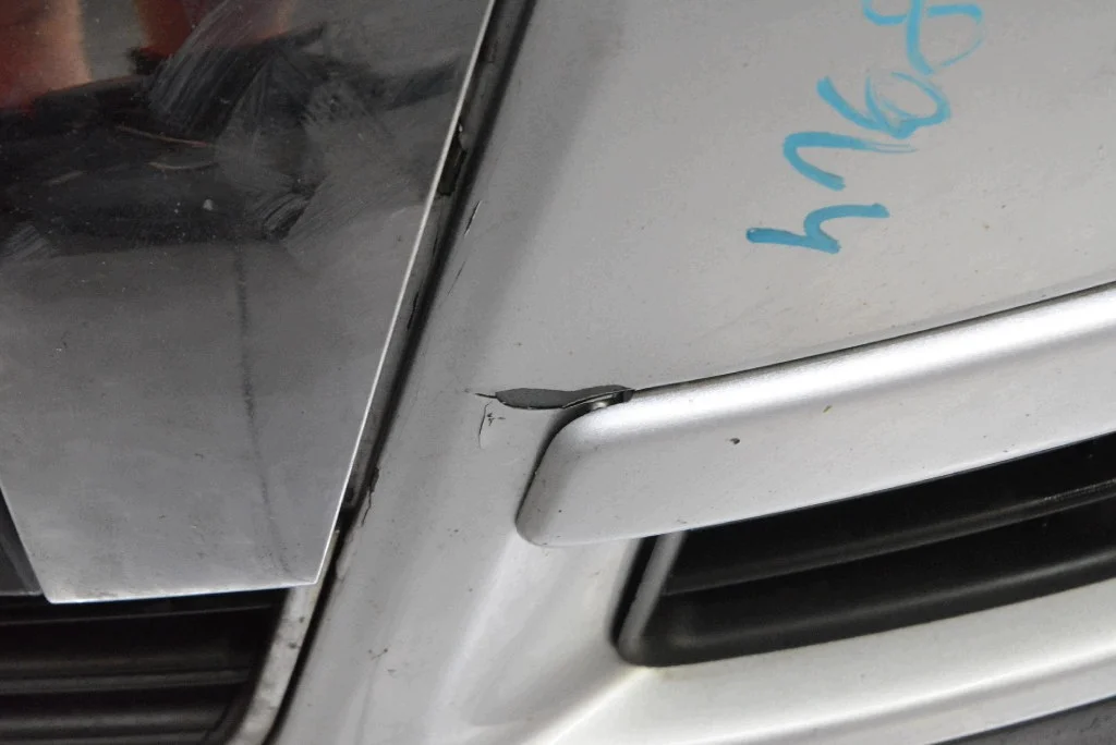 Stoßstange Vorne Silber VW Passat B6 05-10 image 7