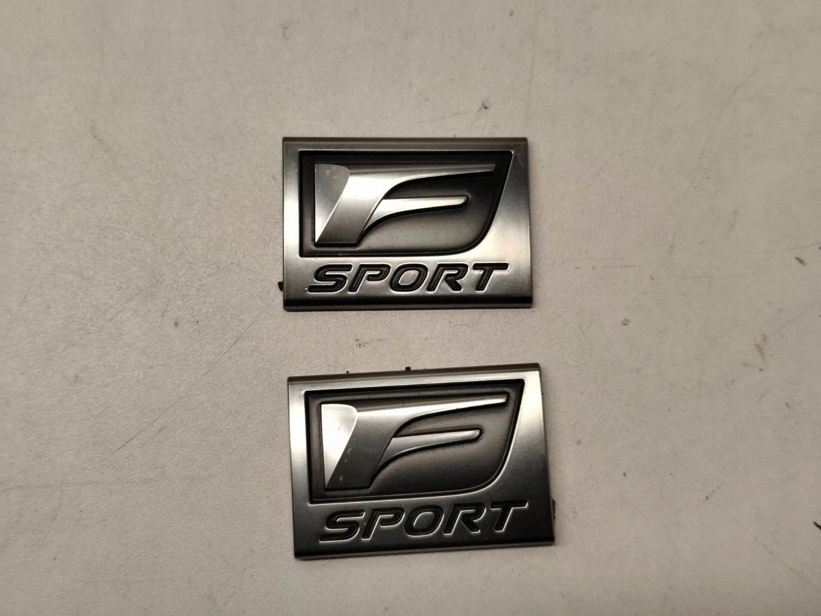 Emblema Dianteiro Lexus RX V Usado image 6