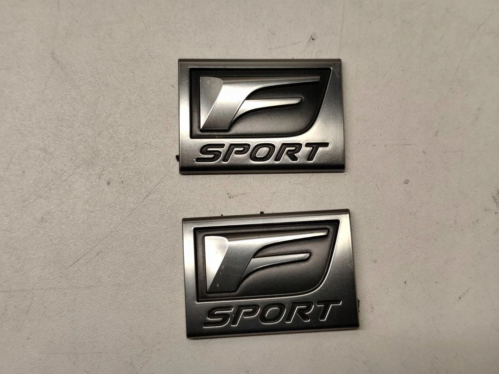 Emblema Dianteiro Lexus RX V Usado image 7